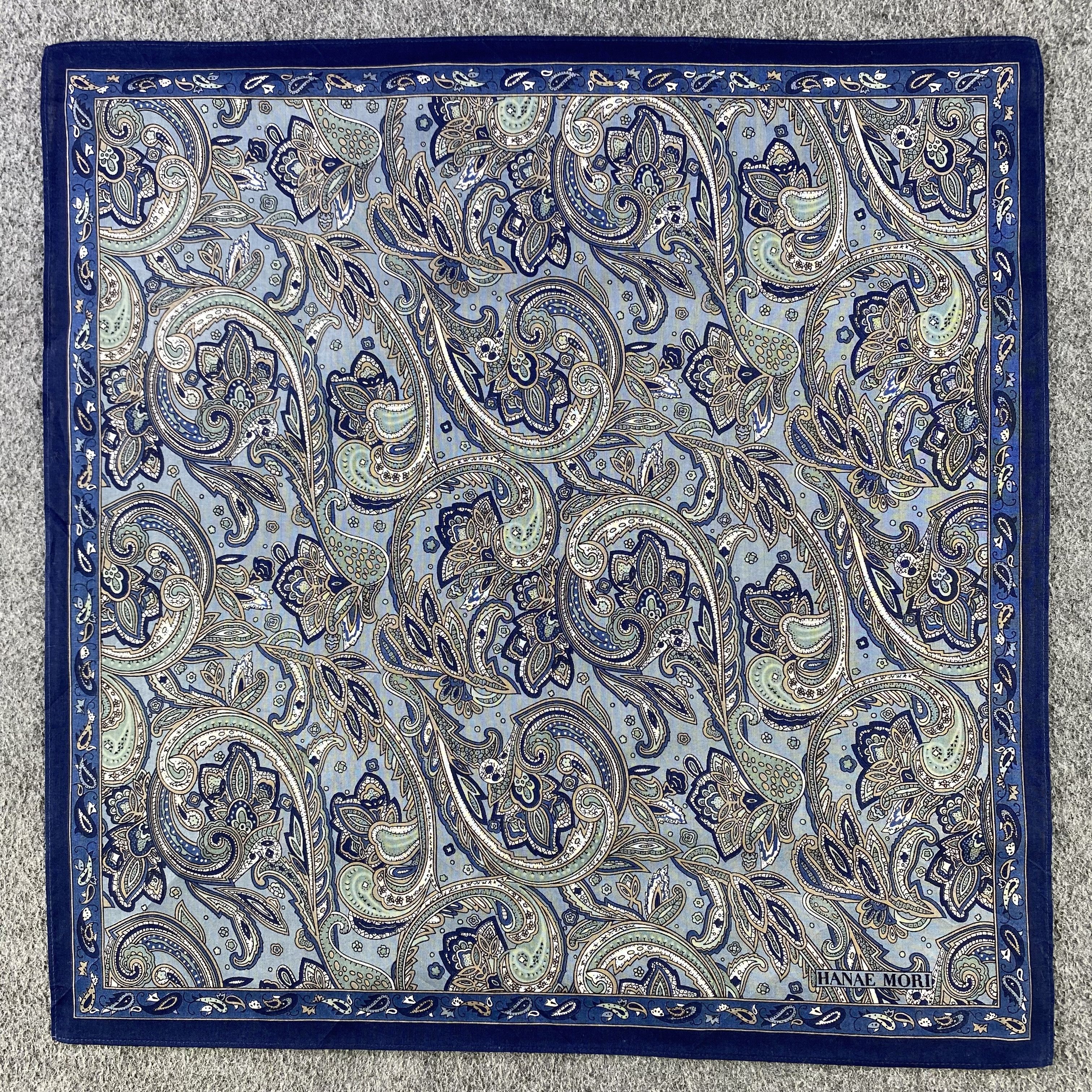 Hanae Mori Hanae Mori Handkerchief/Neckerchief/Bandana HC523 Size ONE SIZE - 1 Thumbnail