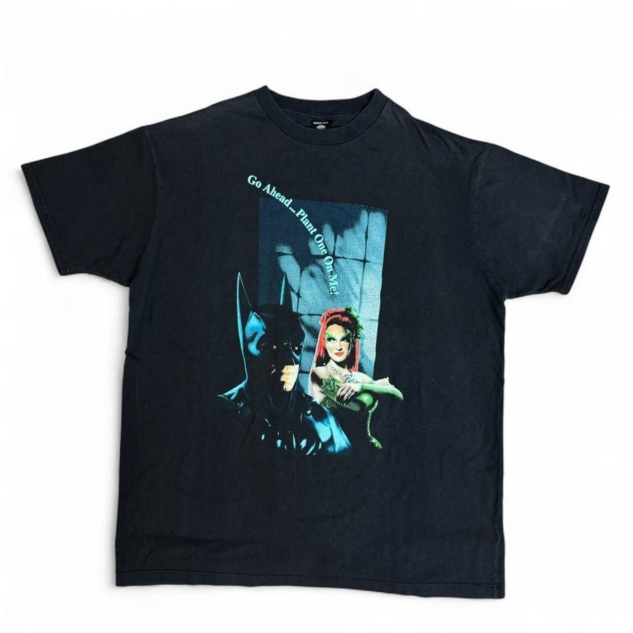 Warner Bros Vintage 90s Batman Poison Ivy Kiss Superhero Villain T-Shirt Size US XL / EU 56 / 4 - 1 Thumbnail