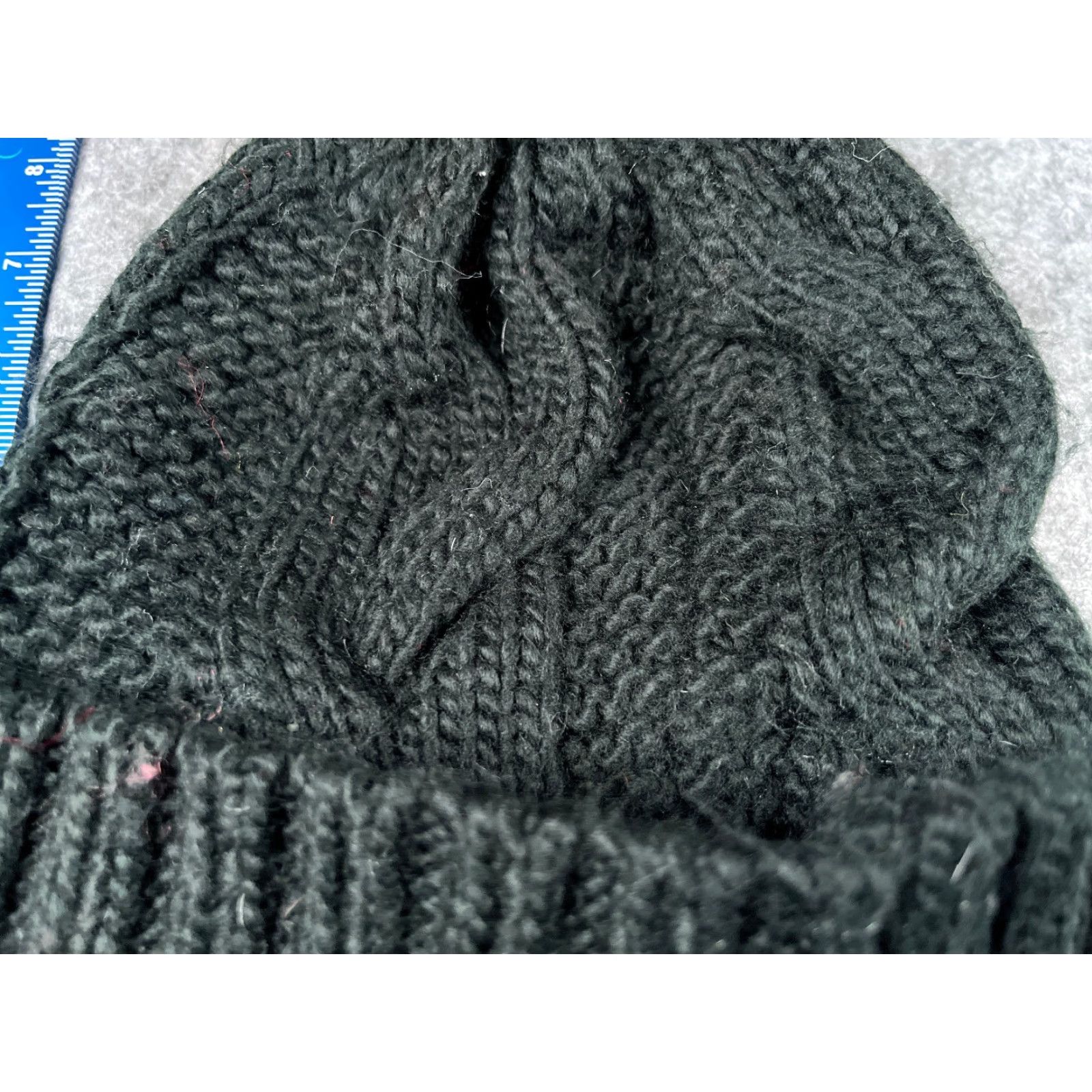 Vintage Berkshire Handkerchief Co Beanie Adult One Size Black Cable Knit Acrylic Pom Hat Size ONE SIZE - 2 Thumbnail