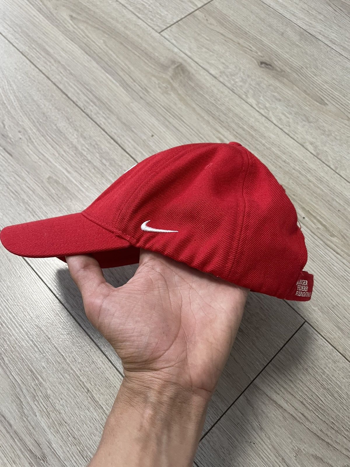 Nike Vintage Nike Roger Federer Cap Hat Tennis Red Size ONE SIZE - 5 Thumbnail