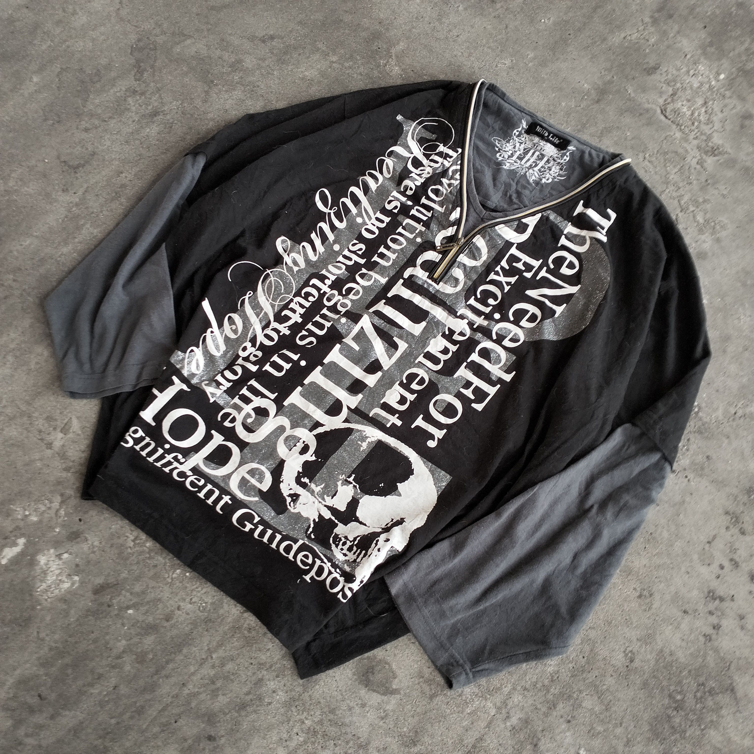 Vintage WILD LIFE LONGSLEEVE BLACK POEM TEE Size US XXL / EU 58 / 5 - 7 Thumbnail