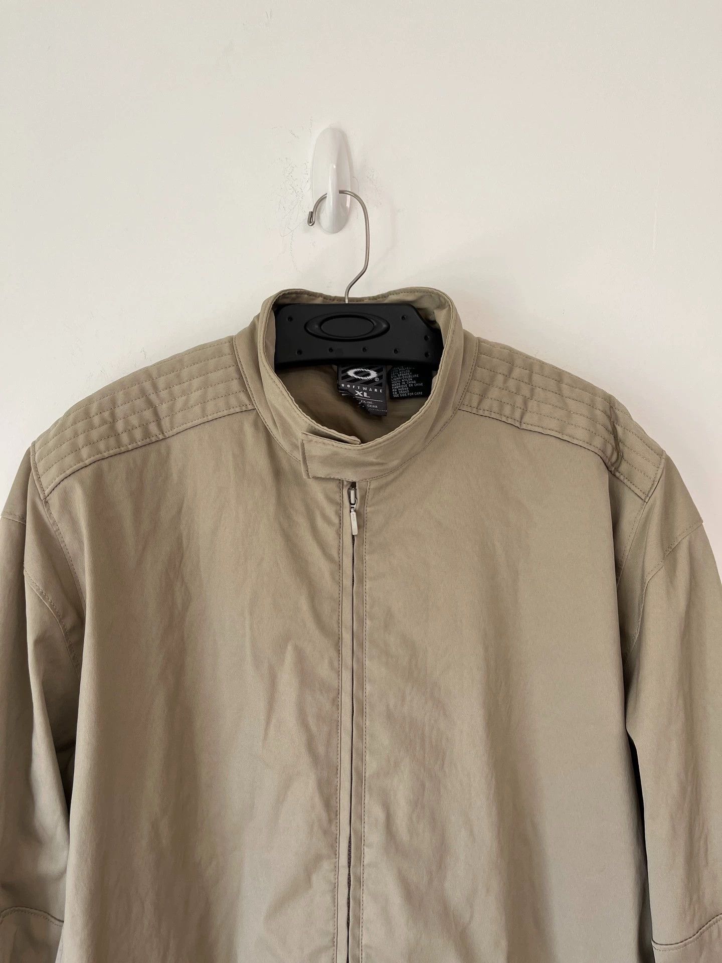 Oakley Oakley software Vintage Jacket Size US XL / EU 56 / 4 - 4 Thumbnail
