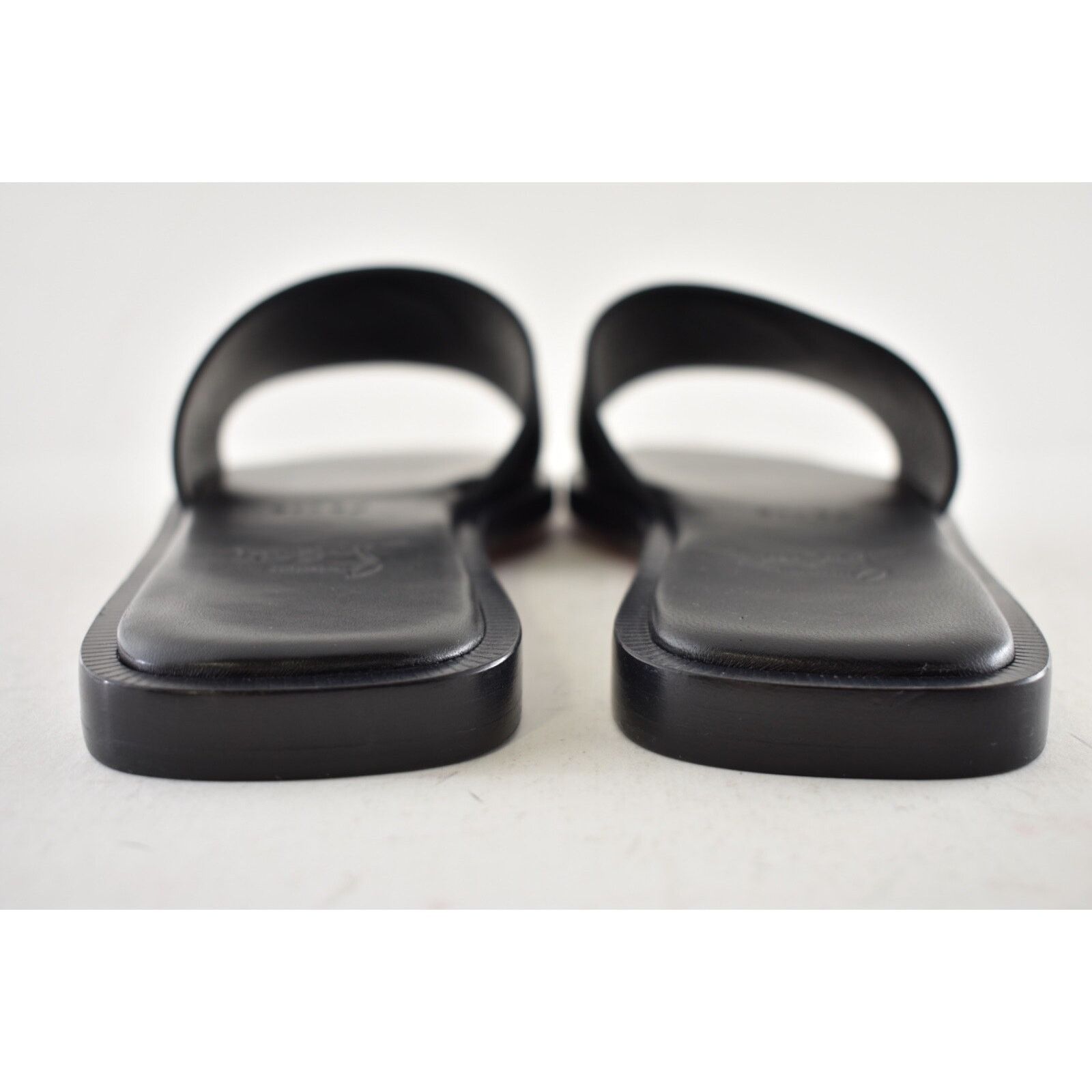 Christian Louboutin Christian Louboutin Mule Flat Black Leather Logo Slide Slip Size US 7.5 / IT 37.5 - 16 Thumbnail