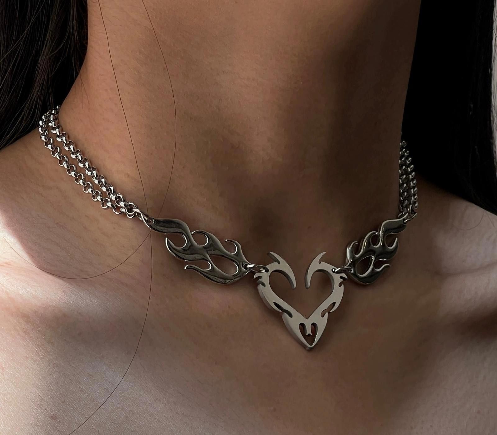 Jewelry Silver Flame Heart Choker Necklace, Edgy Chain Jewelry Size ONE SIZE - 3 Thumbnail