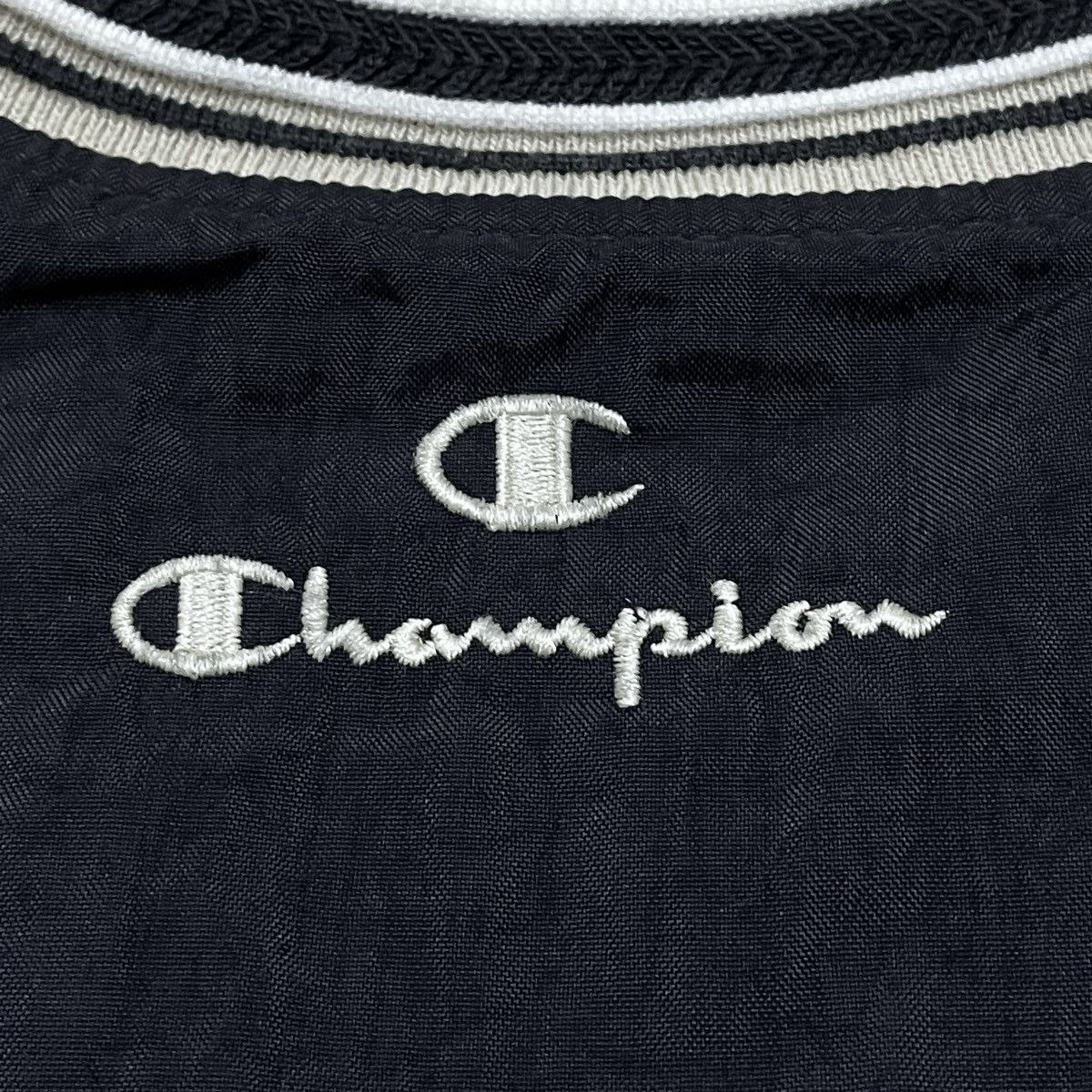 Champion × Vintage Very Rare Vintage Champion Rose Bowl Nylon Sweatshirt 2001s Size US M / EU 48-50 / 2 - 10 Thumbnail