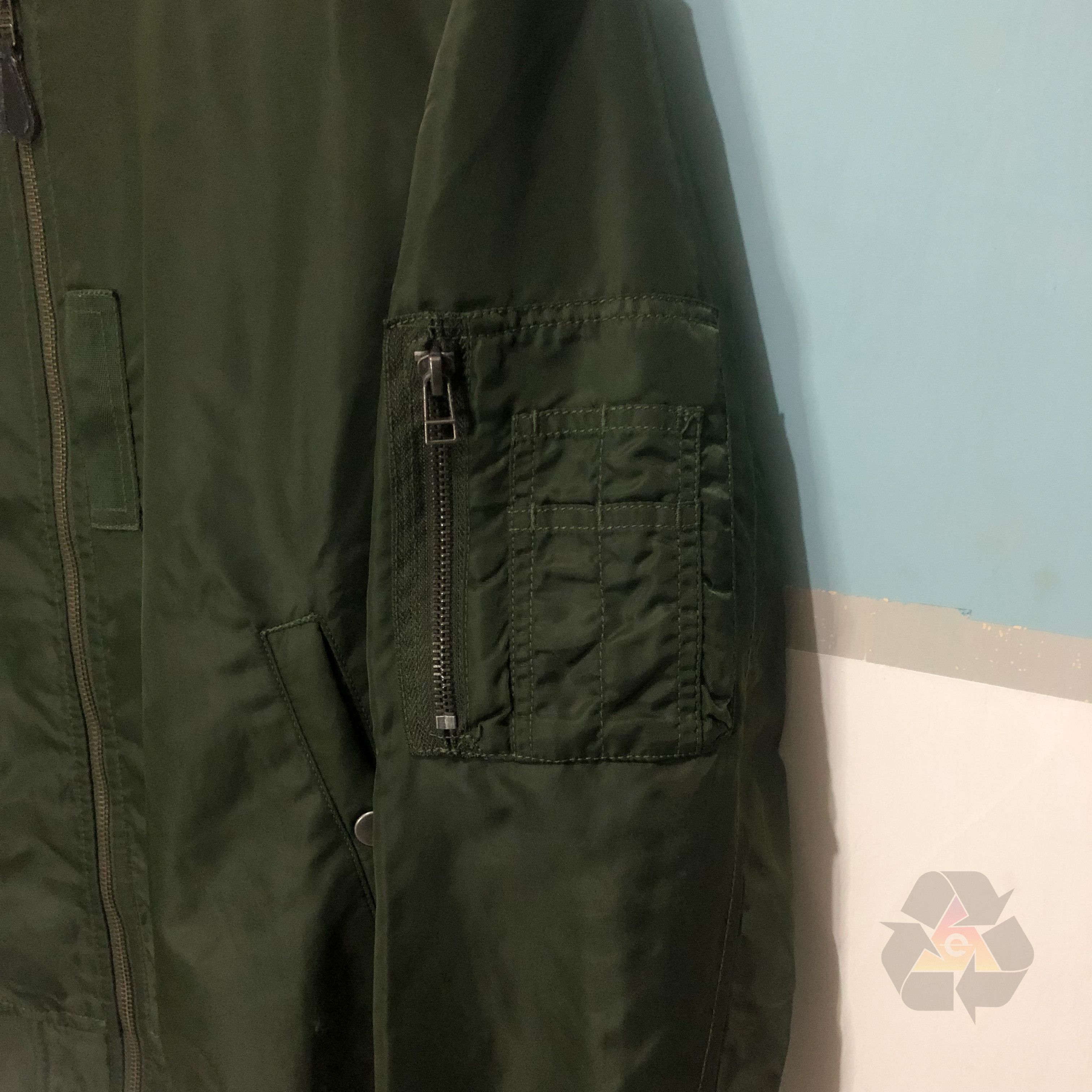 Japanese Brand × Uniqlo × Vintage Bomber GU By Uniqlo Jacket Y2K Size US M / EU 48-50 / 2 - 6 Thumbnail
