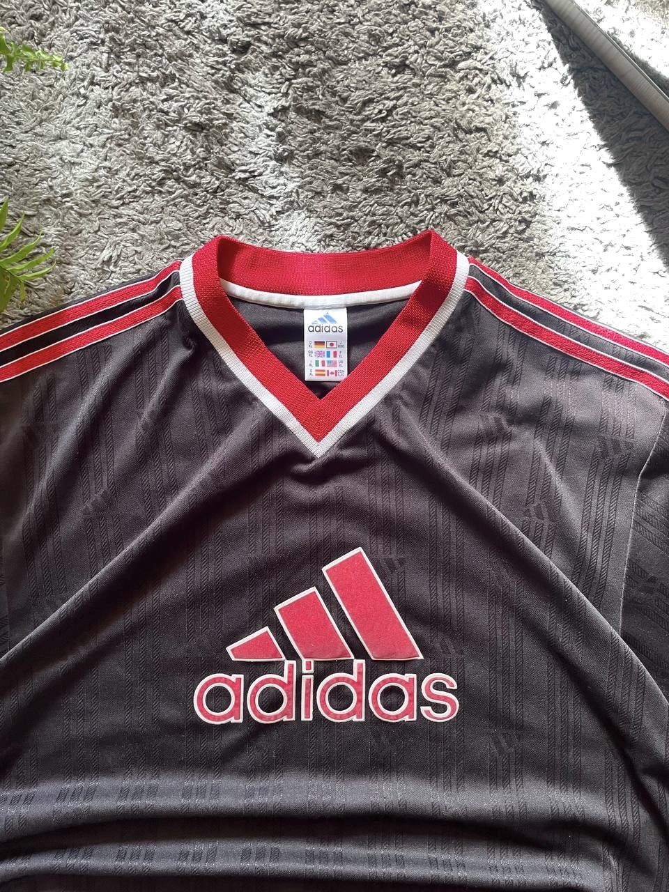 Adidas × Vintage Adidas T-Shirt Vintage Streetwear Jersey Big Logo Rare Y2k Size US XL / EU 56 / 4 - 6 Thumbnail