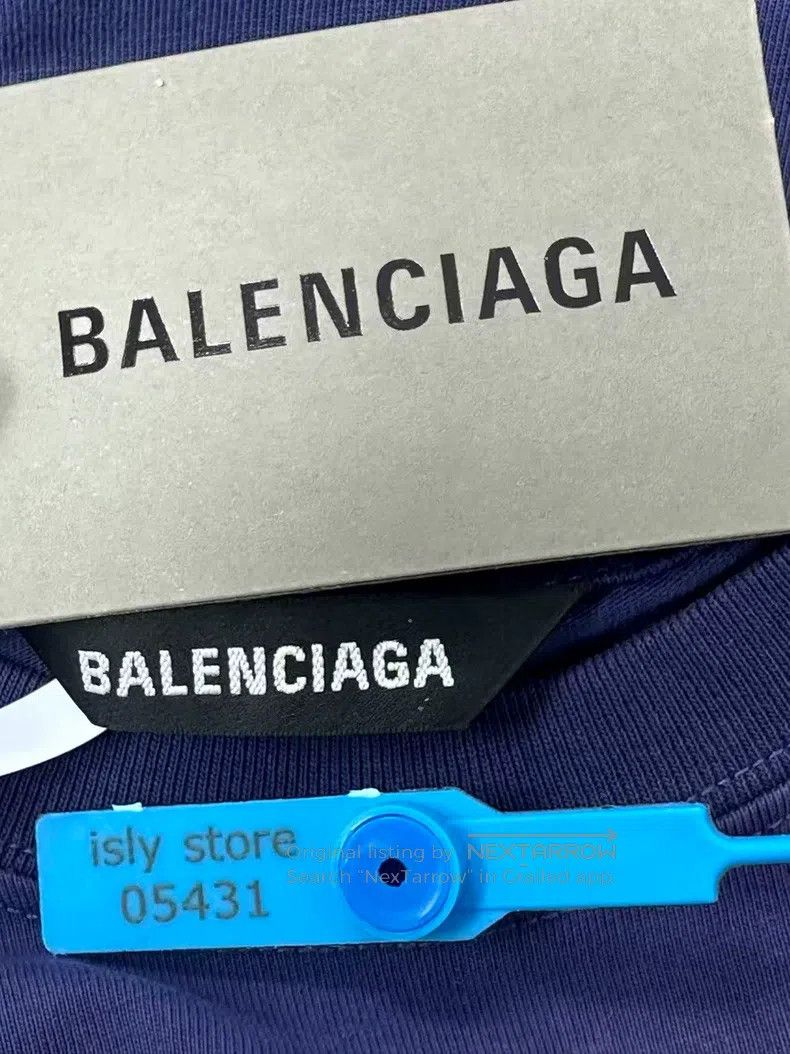 Balenciaga Balenciaga Round Neck Short Sleeve T-Shirt Size US S / EU 44-46 / 1 - 4 Thumbnail