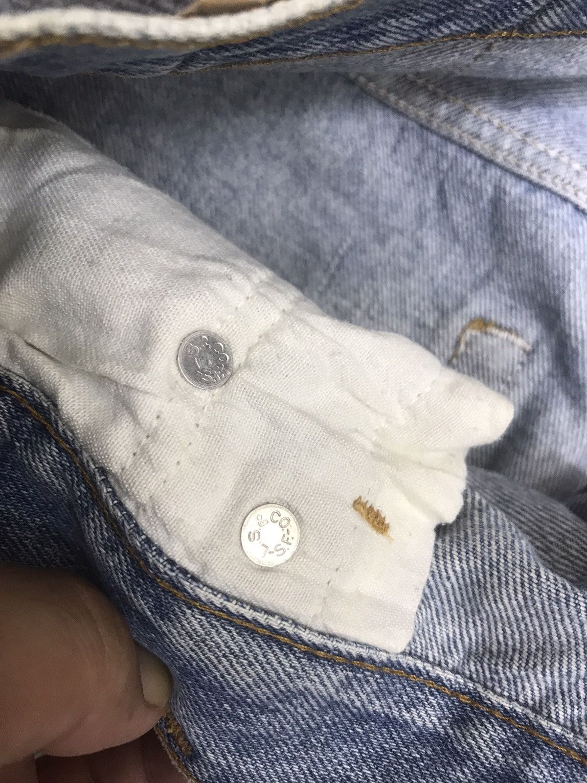 Levi's Vintage Levis 501 Light wash Distressed Jeans Size US 30 / EU 46 - 14 Thumbnail