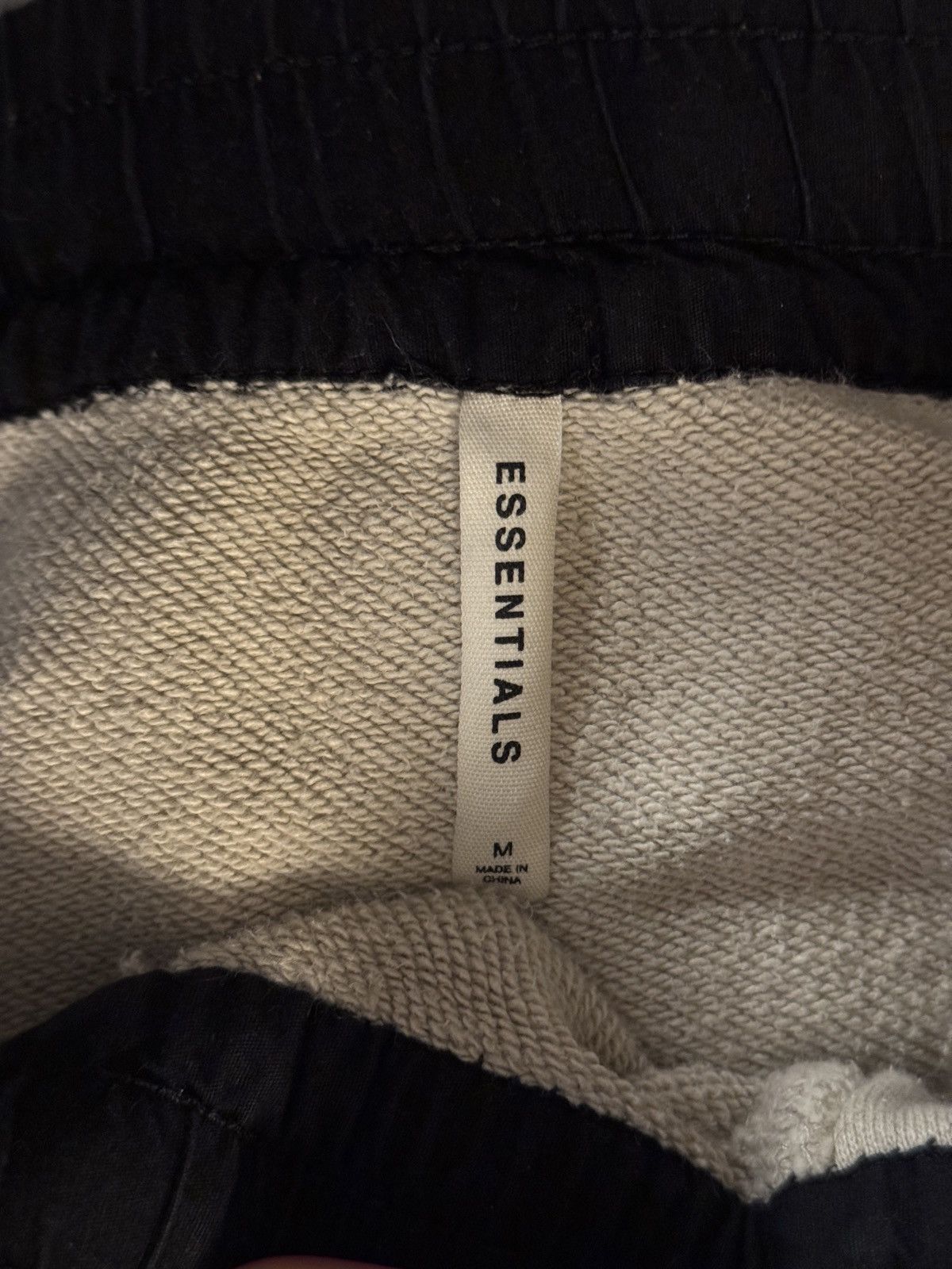 Essentials FOG Essentials Shorts Size US 34 / EU 50 - 4 Thumbnail