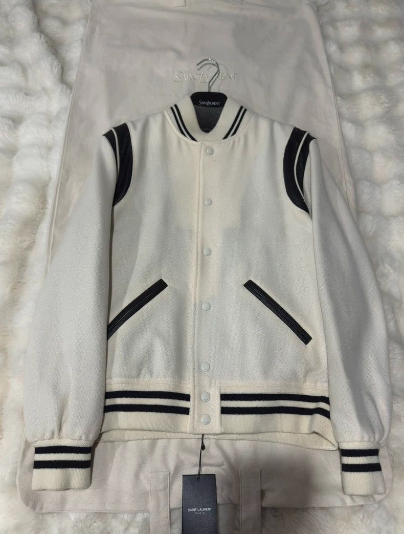 Saint Laurent Paris Saint Laurent White Teddy Baseball Jacket - dmc Size US L / EU 52-54 / 3 - 1 Thumbnail
