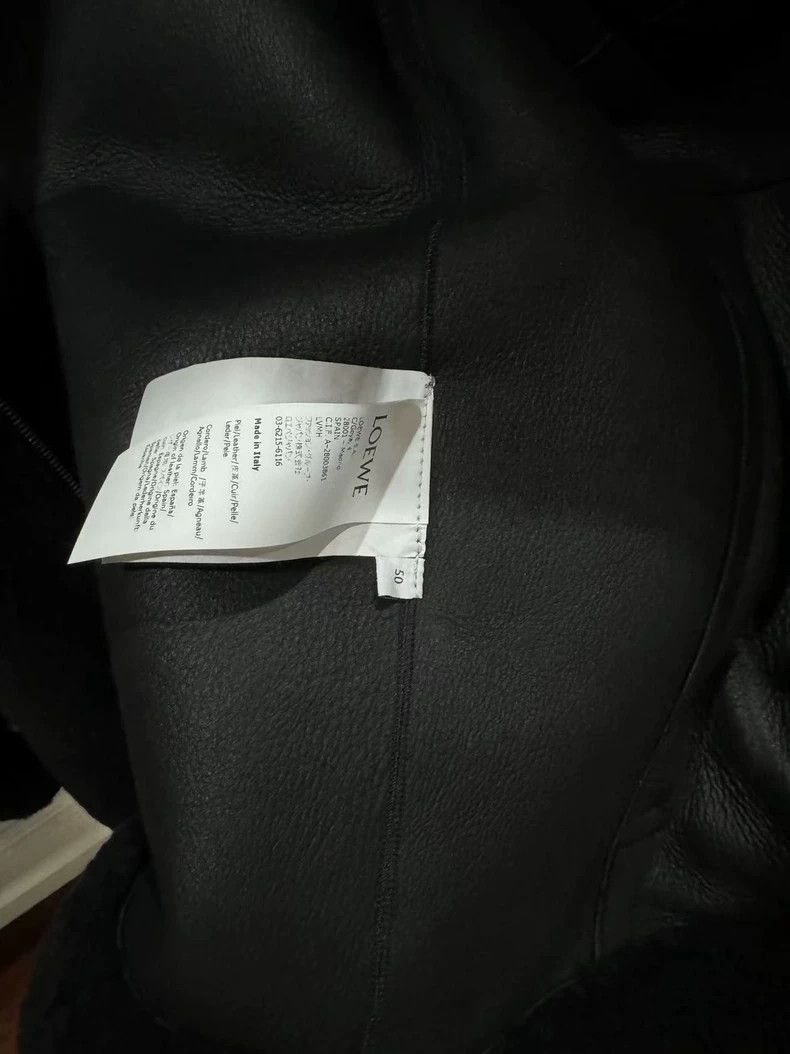 Loewe LOEWE A black coat with fur and hair Size US M / EU 48-50 / 2 - 6 Thumbnail
