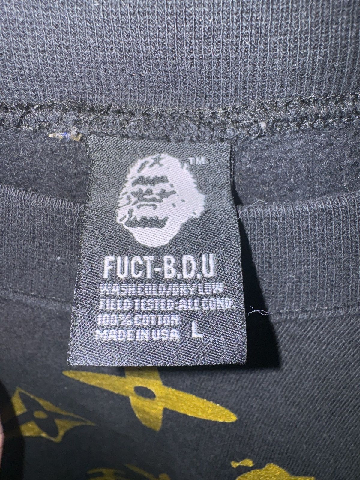 FUCT FUCT SKATEBOARDS X LV DESIGN GOLD CREWNECK 90S RARE Size US L / EU 52-54 / 3 - 4 Thumbnail