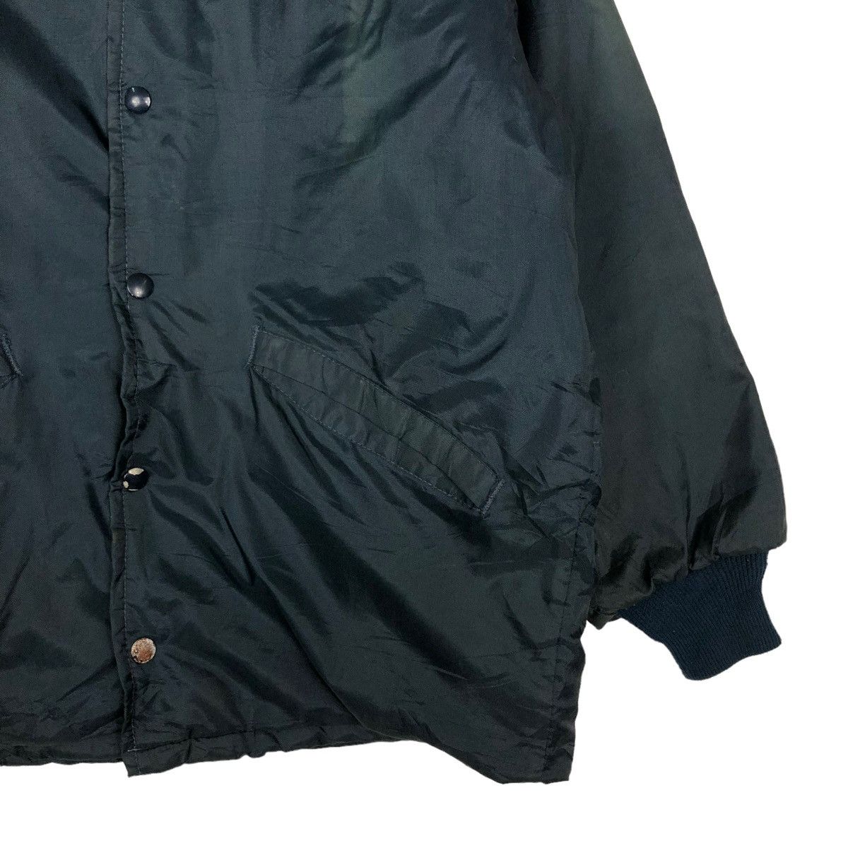 Toyo Enterprises 🔥VINTAGE DUNBROOKE USA CHORE WORK JACKET BIG LOGO Size US M / EU 48-50 / 2 - 5 Thumbnail