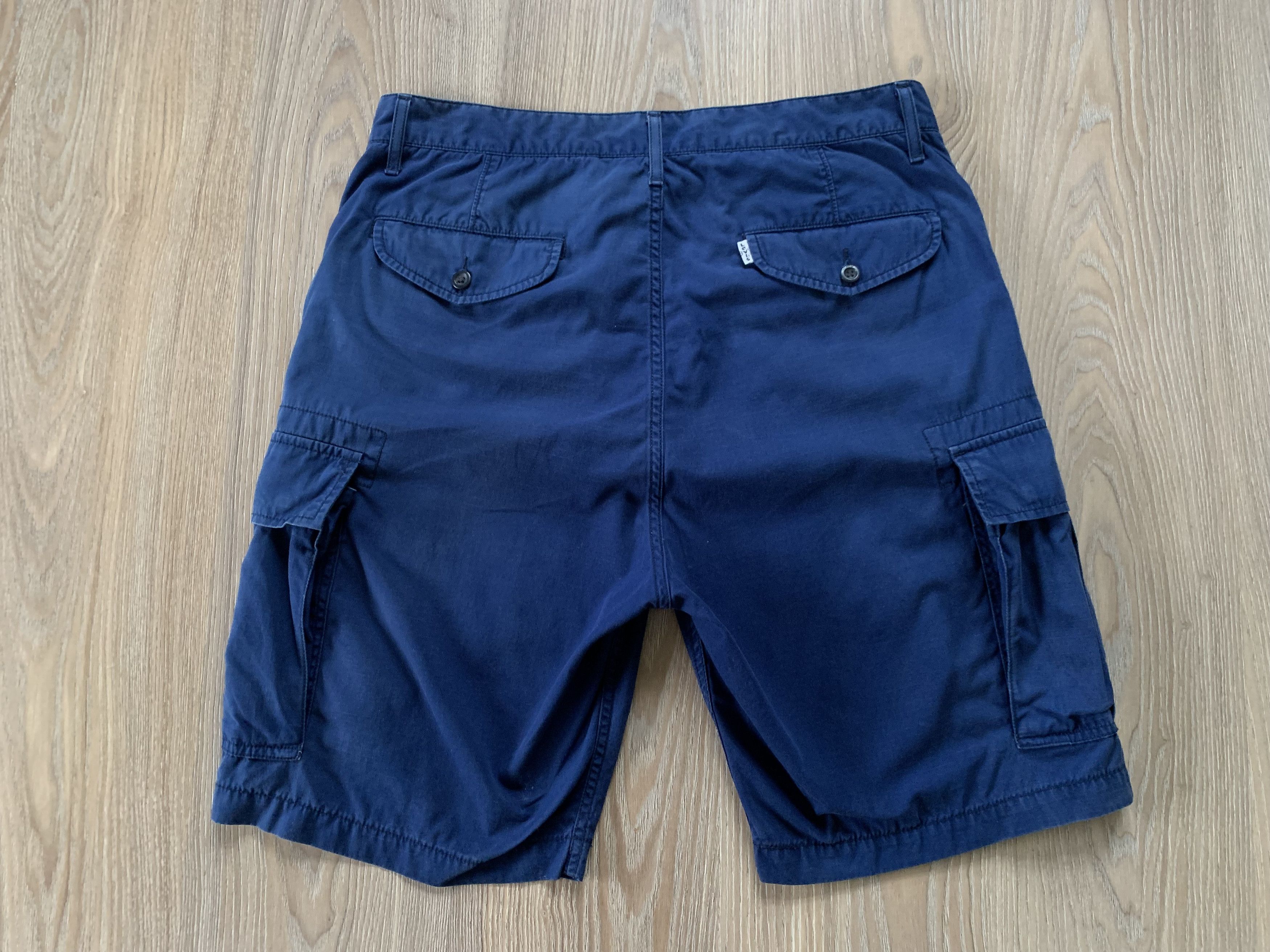 Designer × Levi's Levis Blue Cargo Shorts Size US 33 - 3 Thumbnail
