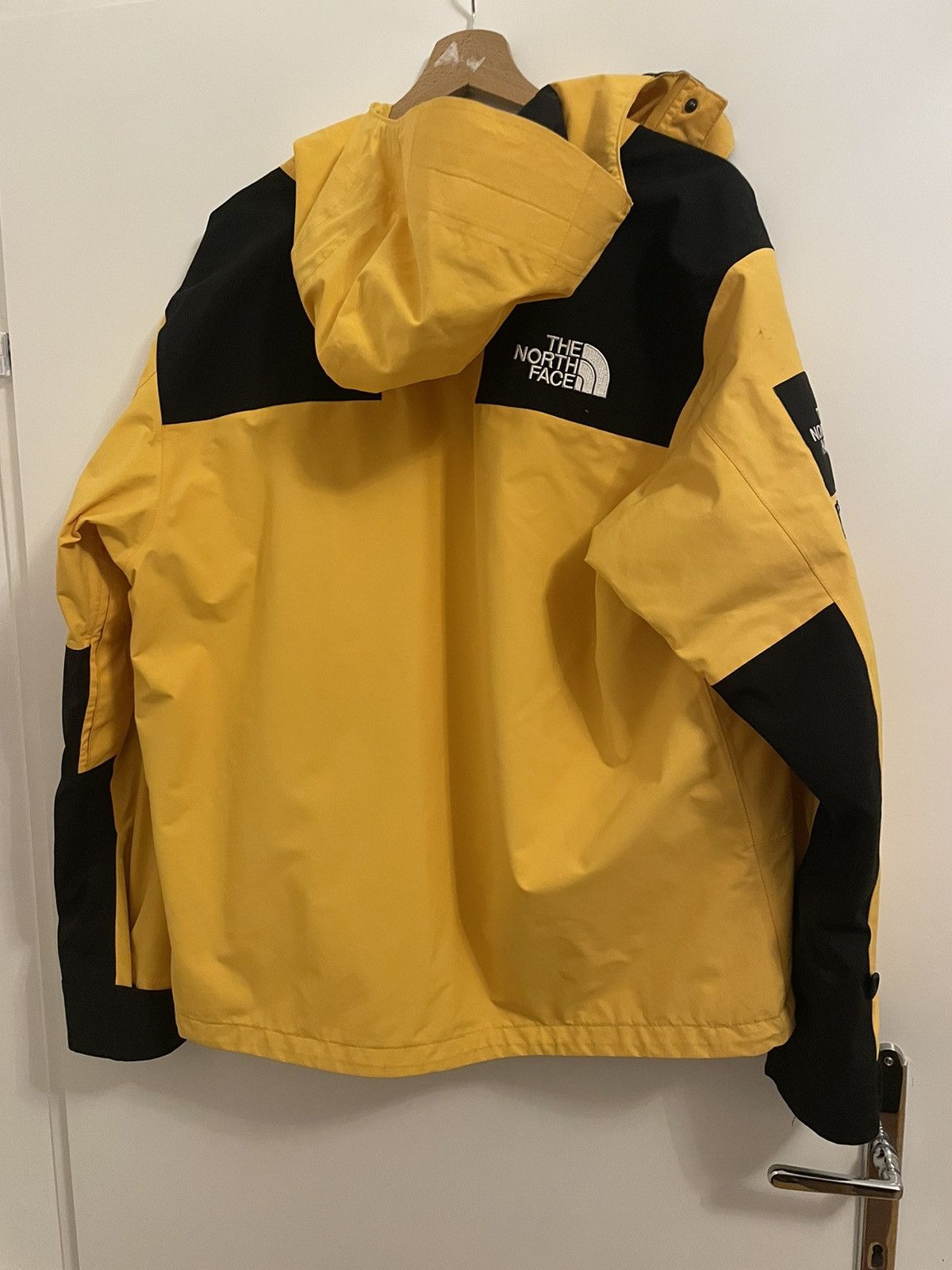 Goretex × Supreme × The North Face Supreme The North Face Arc Logo Mountain Parka Size US L / EU 52-54 / 3 - 6 Thumbnail