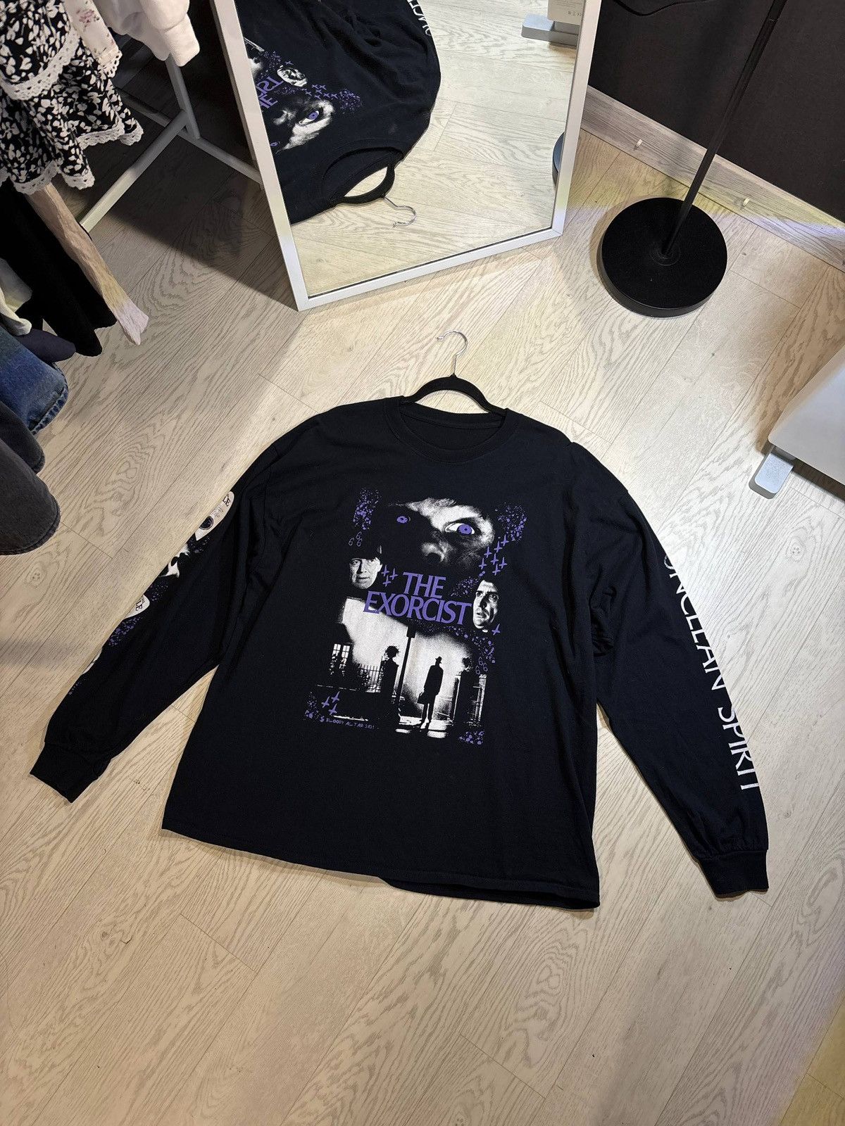 Band Tees The Exorcist long sleeve Size:XL Size US XL / EU 56 / 4 - 2 Thumbnail
