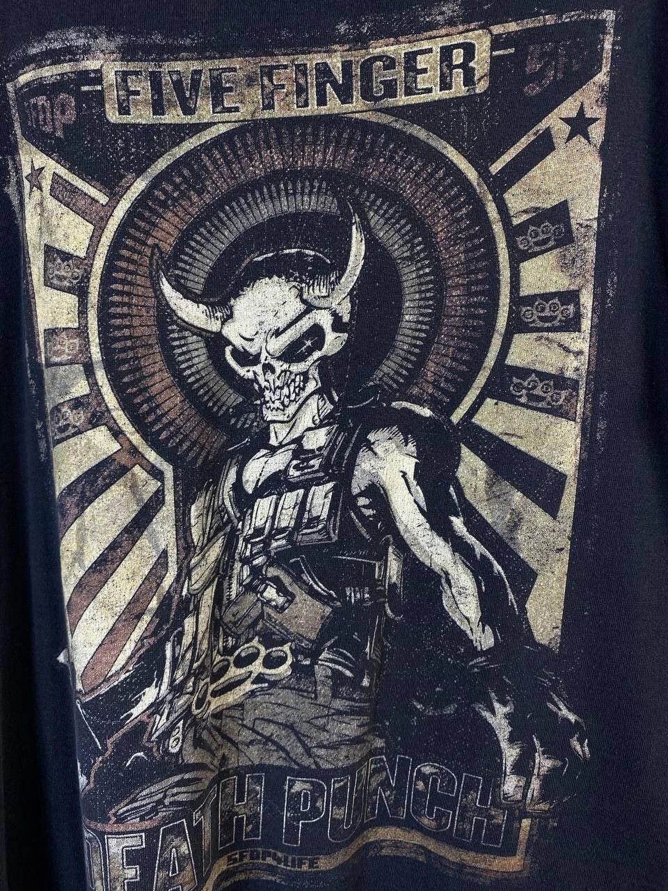 Other Five Finger Death Punch Tour Heavy Metal Band T-shirt XL Size US XL / EU 56 / 4 - 2 Thumbnail