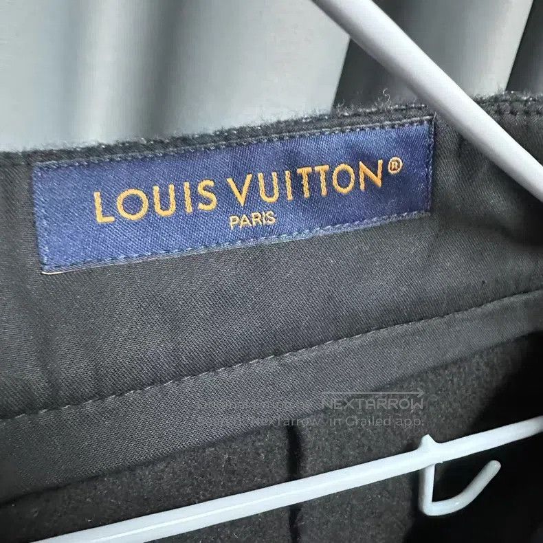 Louis Vuitton Louis Vuitton FW24 Solid Mid-Rise Straight Leg Casual Pant Size 36" / US 14 / IT 50 - 4 Thumbnail
