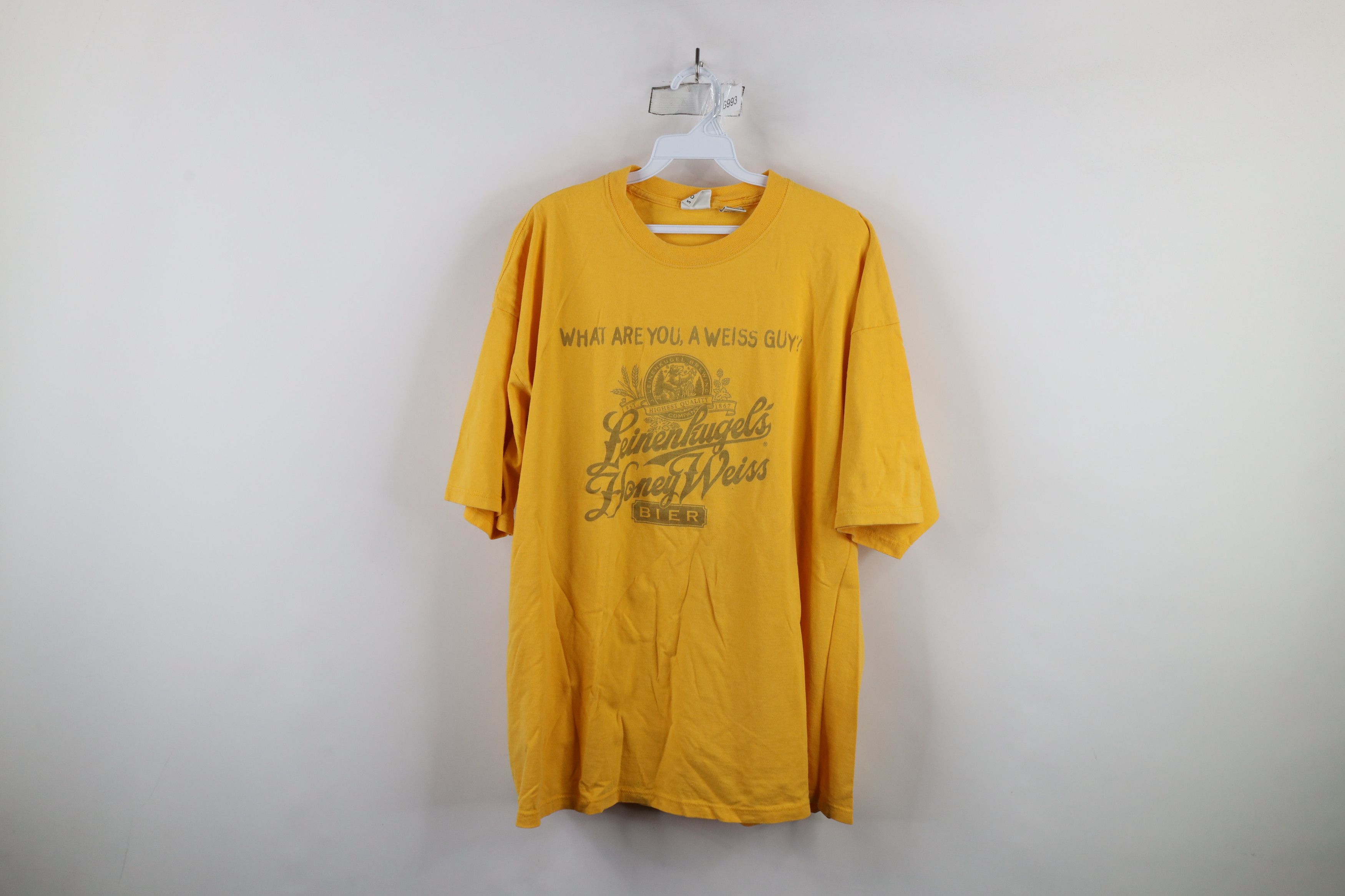 Vintage Vintage 90s Leinenkugels Honey Weiss Bier Beer T-Shirt USA Size US XXL / EU 58 / 5 - 1 Thumbnail