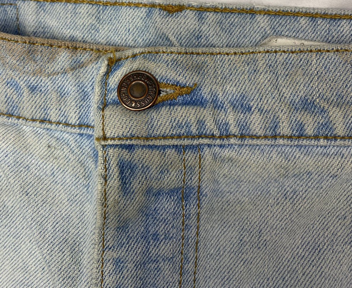 Levi's × Vintage CRAZY Y2K 90’s GRUNGE ACNE STUDIOS THRASHED LEVIS JEANS 35 Size US 35 - 4 Thumbnail