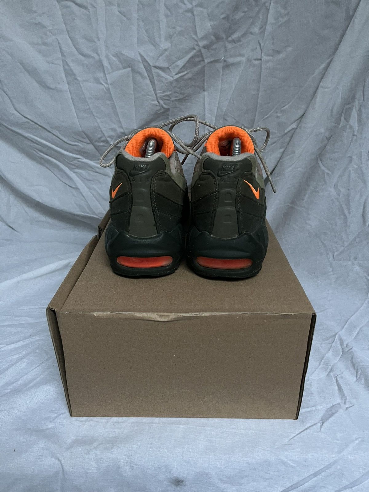 Nike Nike Air Max 95 OG « Neutral olive/ orange »🫒 Size US 8.5 / EU 41-42 - 4 Thumbnail