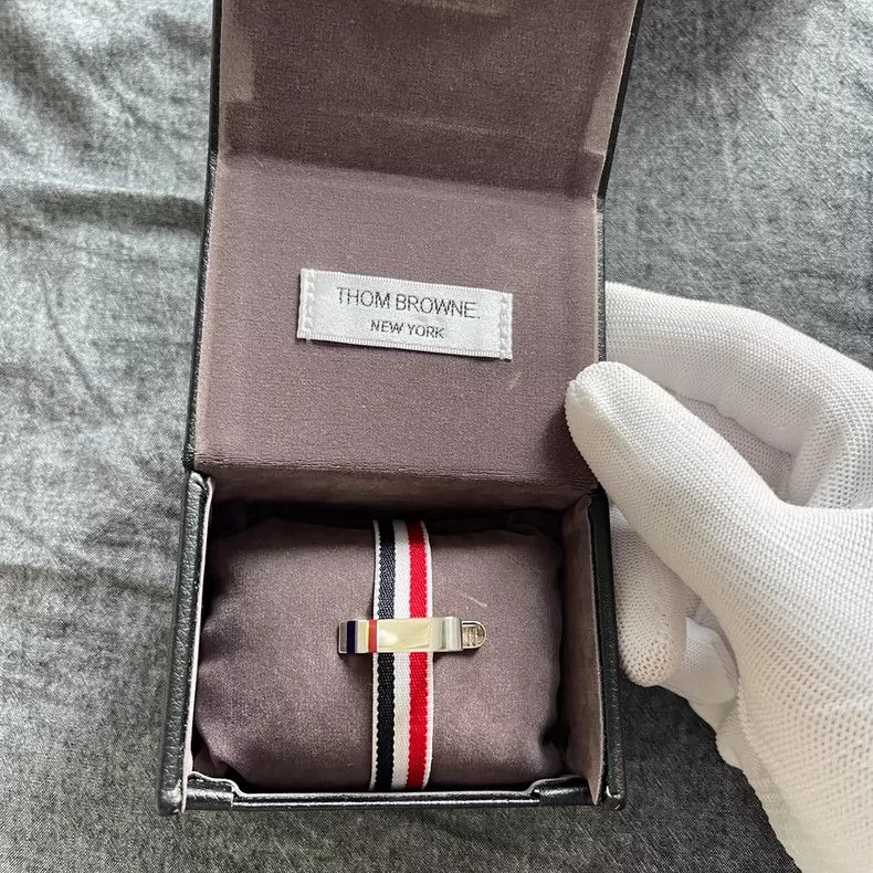Thom Browne Thom Browne Short length tie clip Size ONE SIZE - 3 Thumbnail
