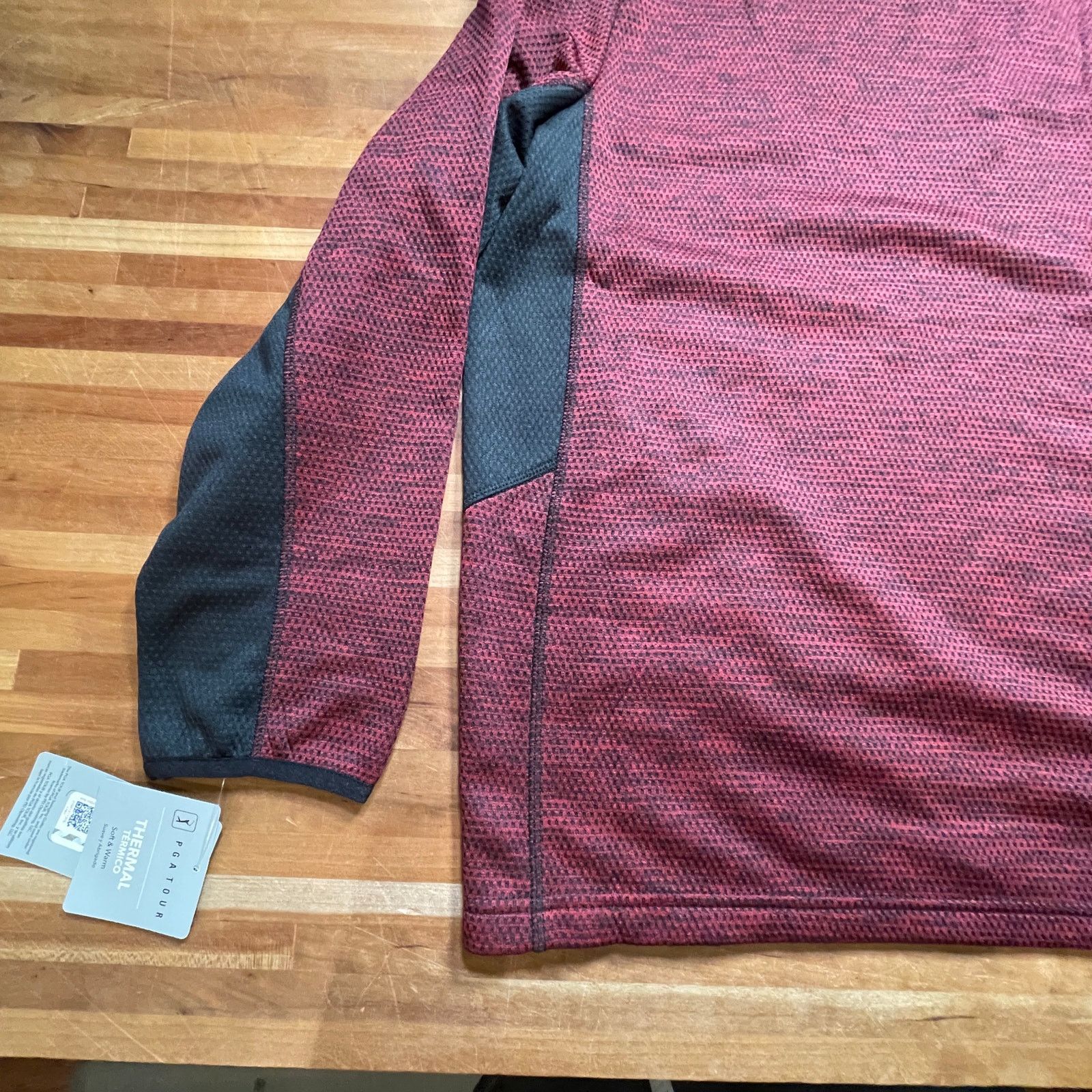 PGA Tour PGA TOUR Men's Two-Tone Quarter-Zip Golf Pullover red large Size US L / EU 52-54 / 3 - 10 Thumbnail