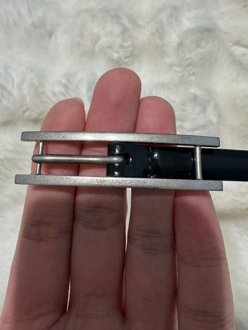 Yves Saint Laurent Saint Laruent Patent leather belt 2502-Nextarrow Size ONE SIZE - 2 Thumbnail