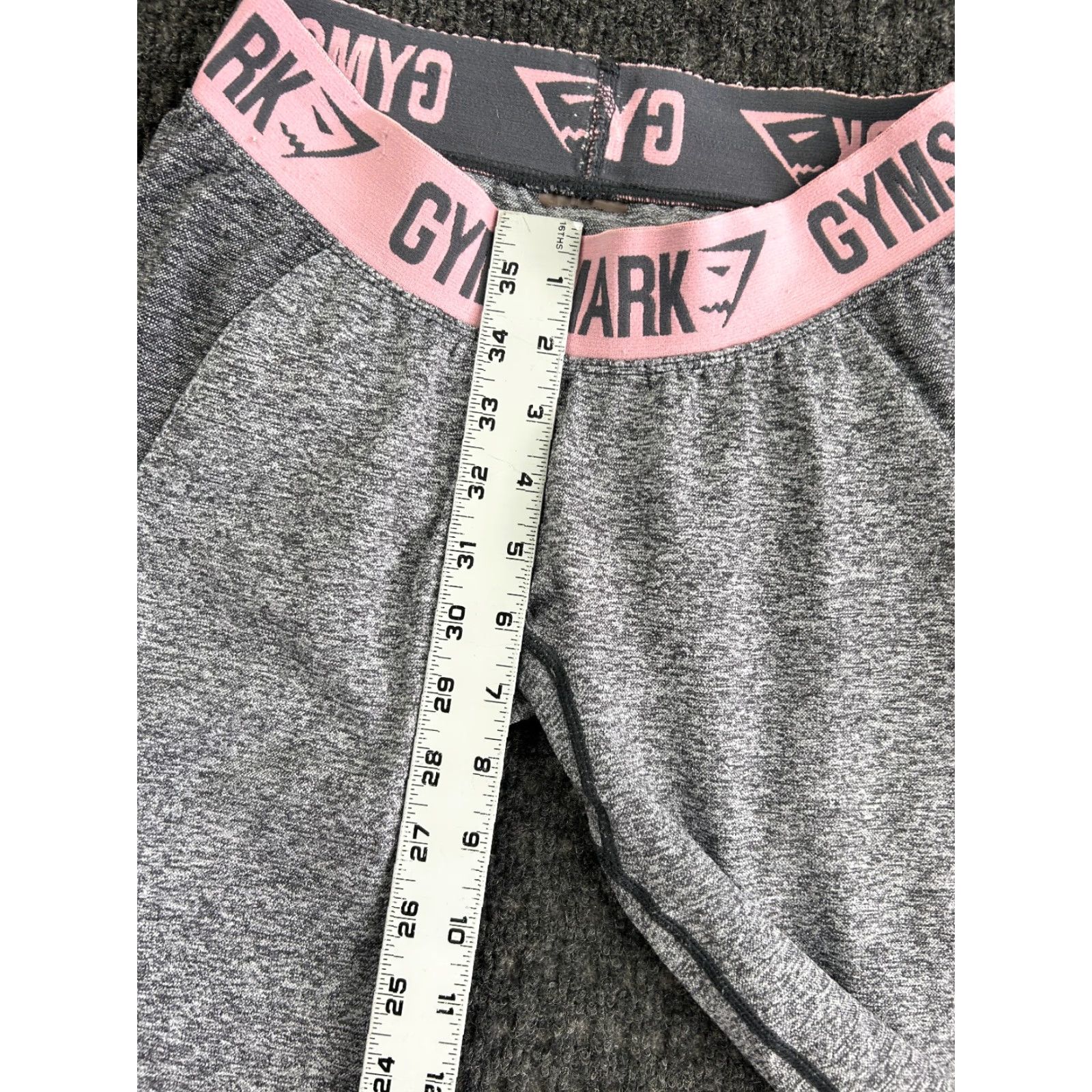 Gymshark Gymshark Leggings M Women Regular Gray Two tone Seamless Contour Flex Two Tone Athletic Gym & Training Yoga Pants Midi? Size 32" / US 10 / IT 46 - 6 Thumbnail