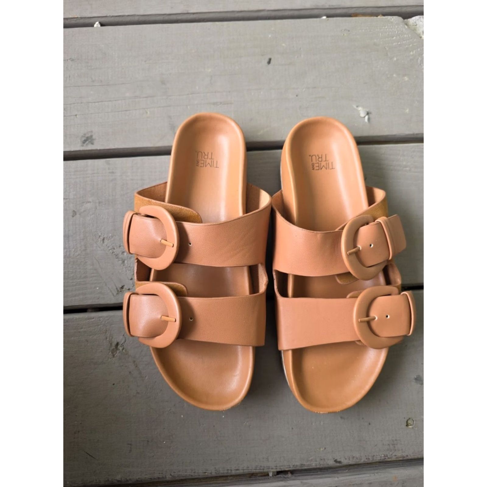 Vintage Time and Tru Women's Sandal Time and Tru Dressy Footbed Slide Cognac Sandals 6 Brown Slide Women US 6 Mens Size M / US 6-8 / IT 42-44 - 2 Thumbnail