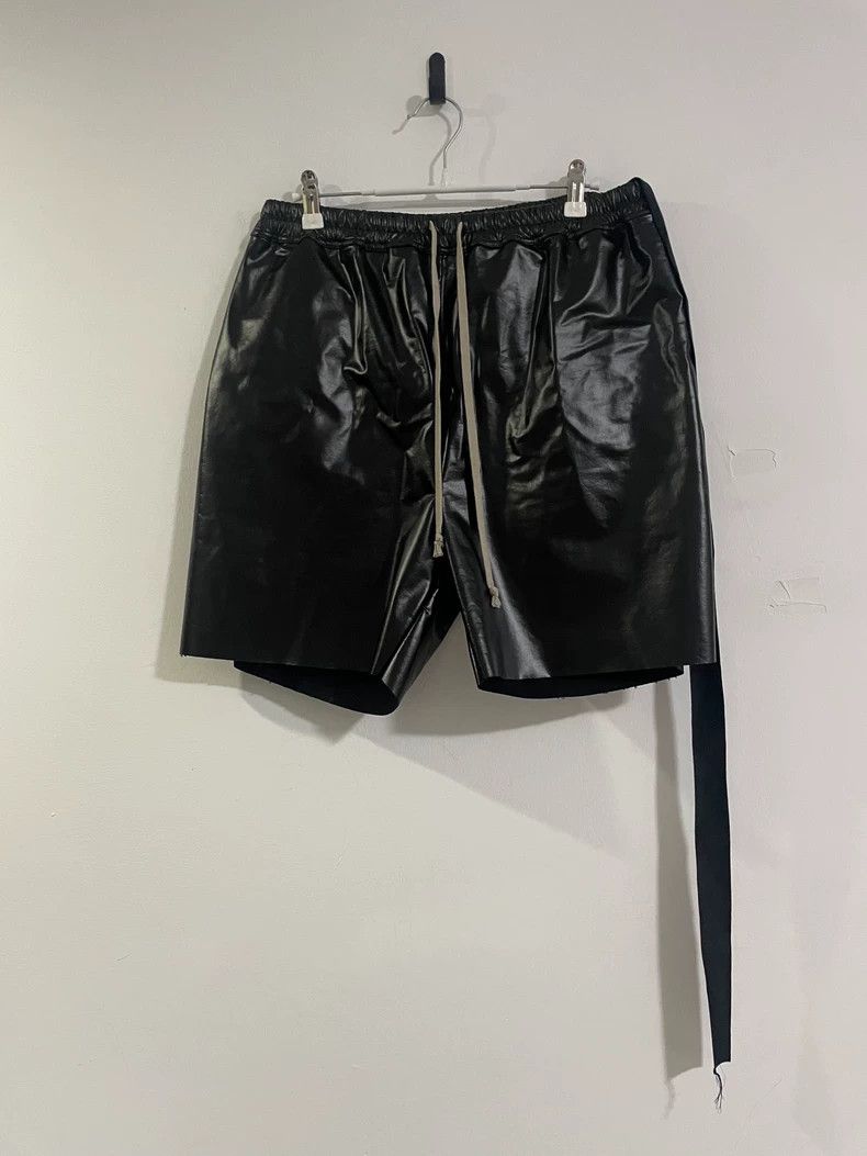 Rick Owens Rick Owens size s Ribbon Satin Faux Leather Shorts Size US 28 / EU 44 - 1 Thumbnail