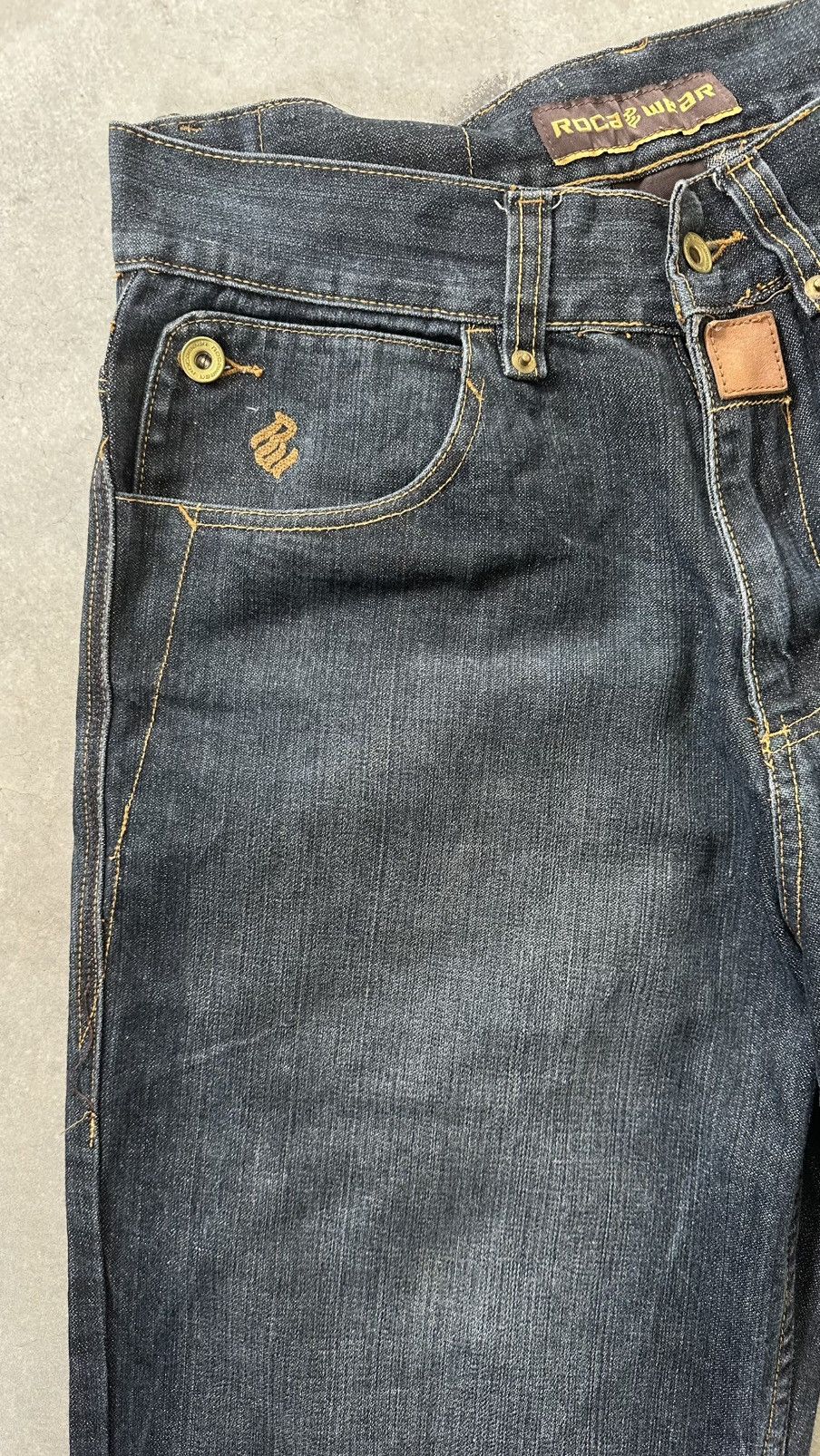 Rocawear VINTAGE ROCAWEAR DOTS POCKET JEANS Size US 33 - 4 Thumbnail