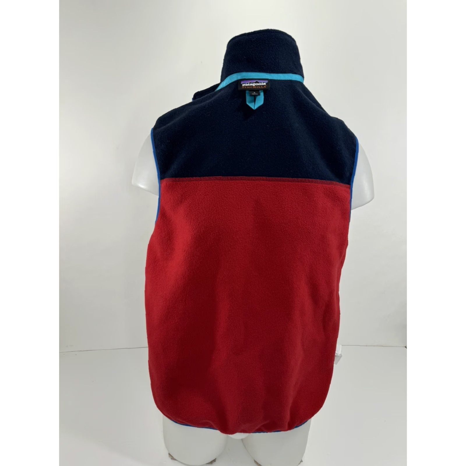Patagonia PATAGONIA / SYNCHILLA - Mens L Full Zip Sweater Fleece Vest Shirt Mens L Blue Red Vest Full Zip Fleece 90s Style Image J15 Size US L / EU 52-54 / 3 - 4 Thumbnail