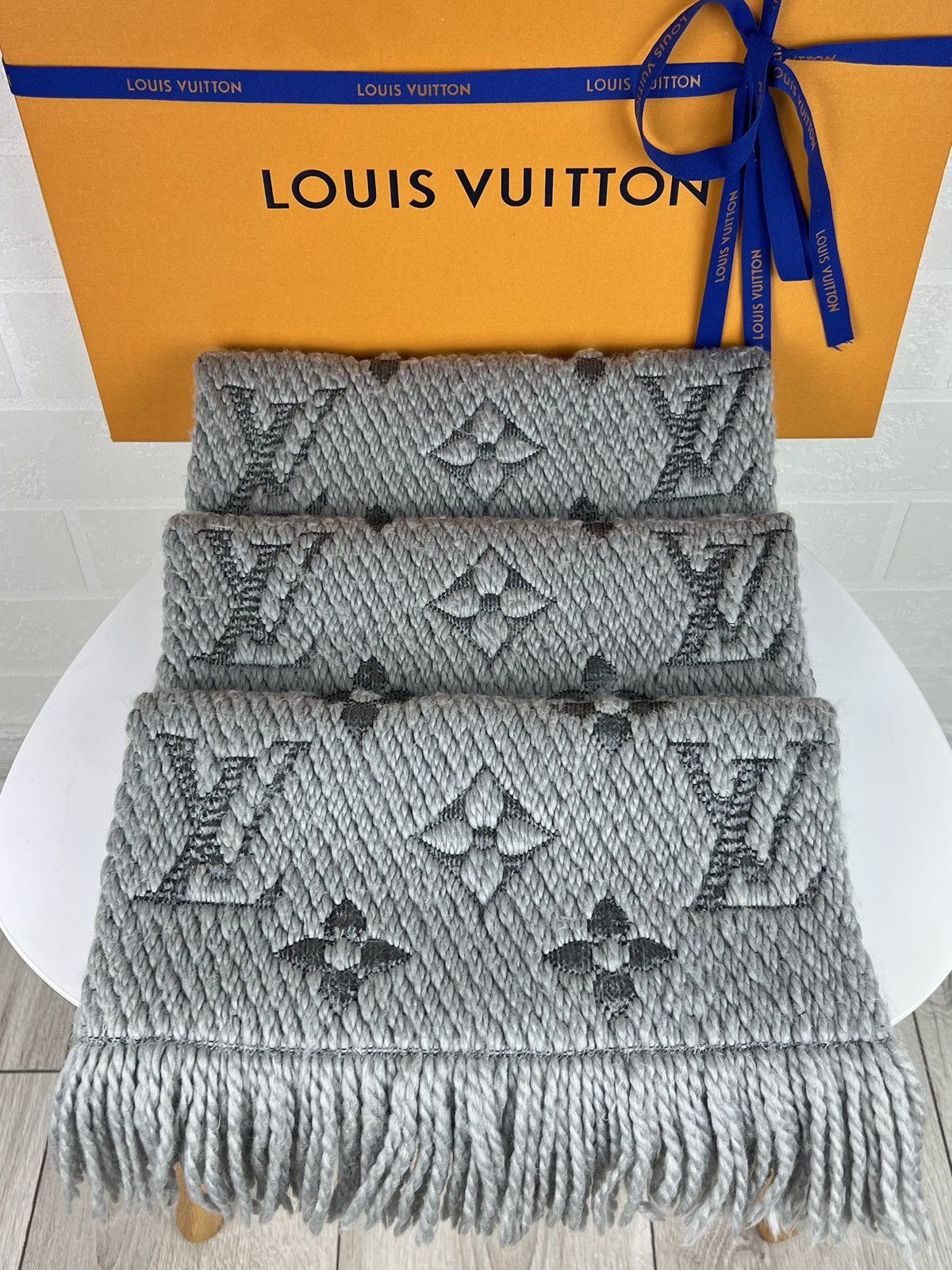 Louis Vuitton LOUIS VUITTON Scarf Echarpe LV Logomania Monogram Wool Silk Size ONE SIZE - 2 Thumbnail