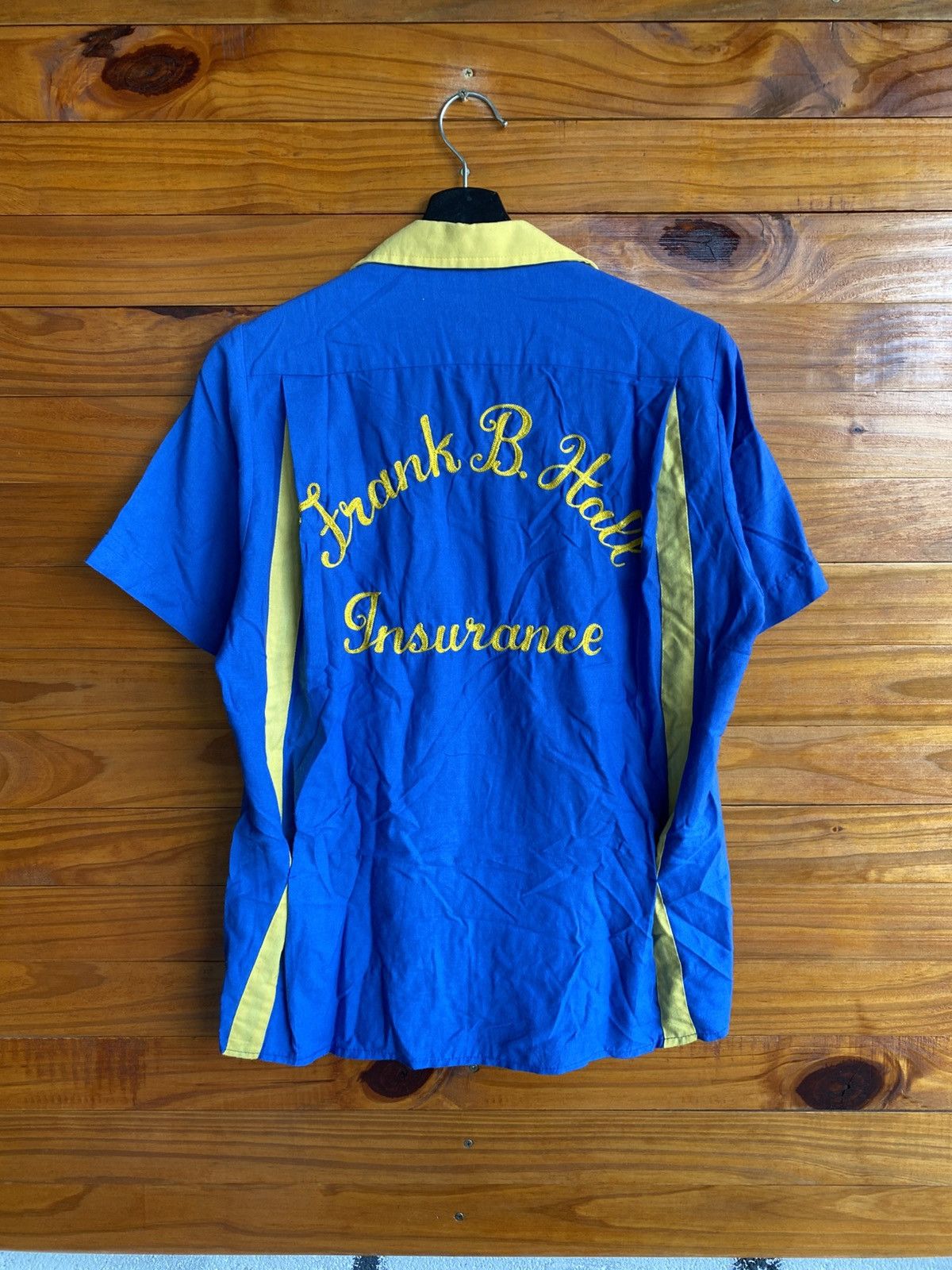 Vintage Vintage 60 King Louie Blue Yellow Embroidered Bowling Shirt Size US S / EU 44-46 / 1 - 9 Thumbnail