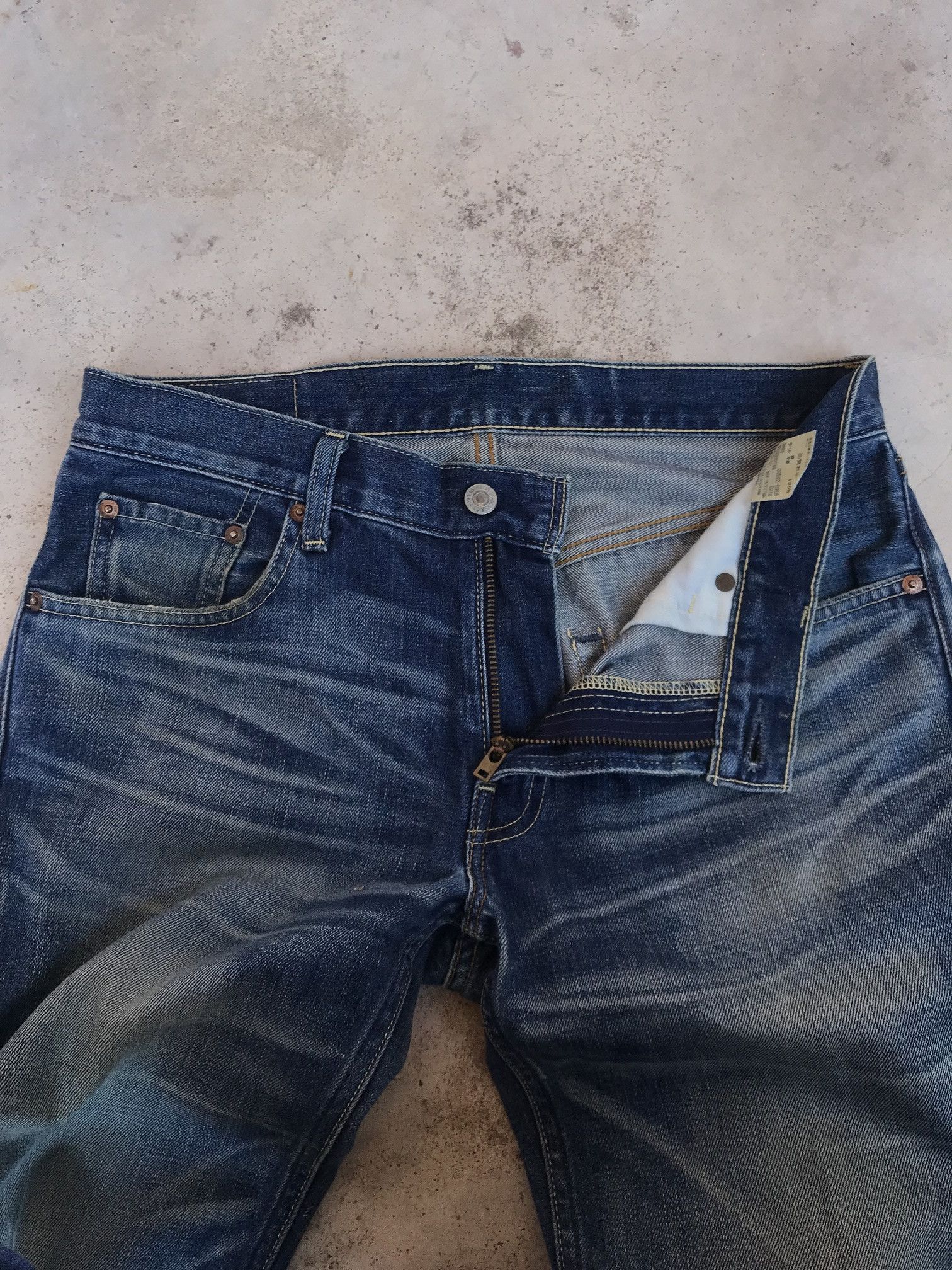 Levi's Vintage Levis 502 selvedged distressed jean W31x31.5 Size US 31 - 8 Thumbnail