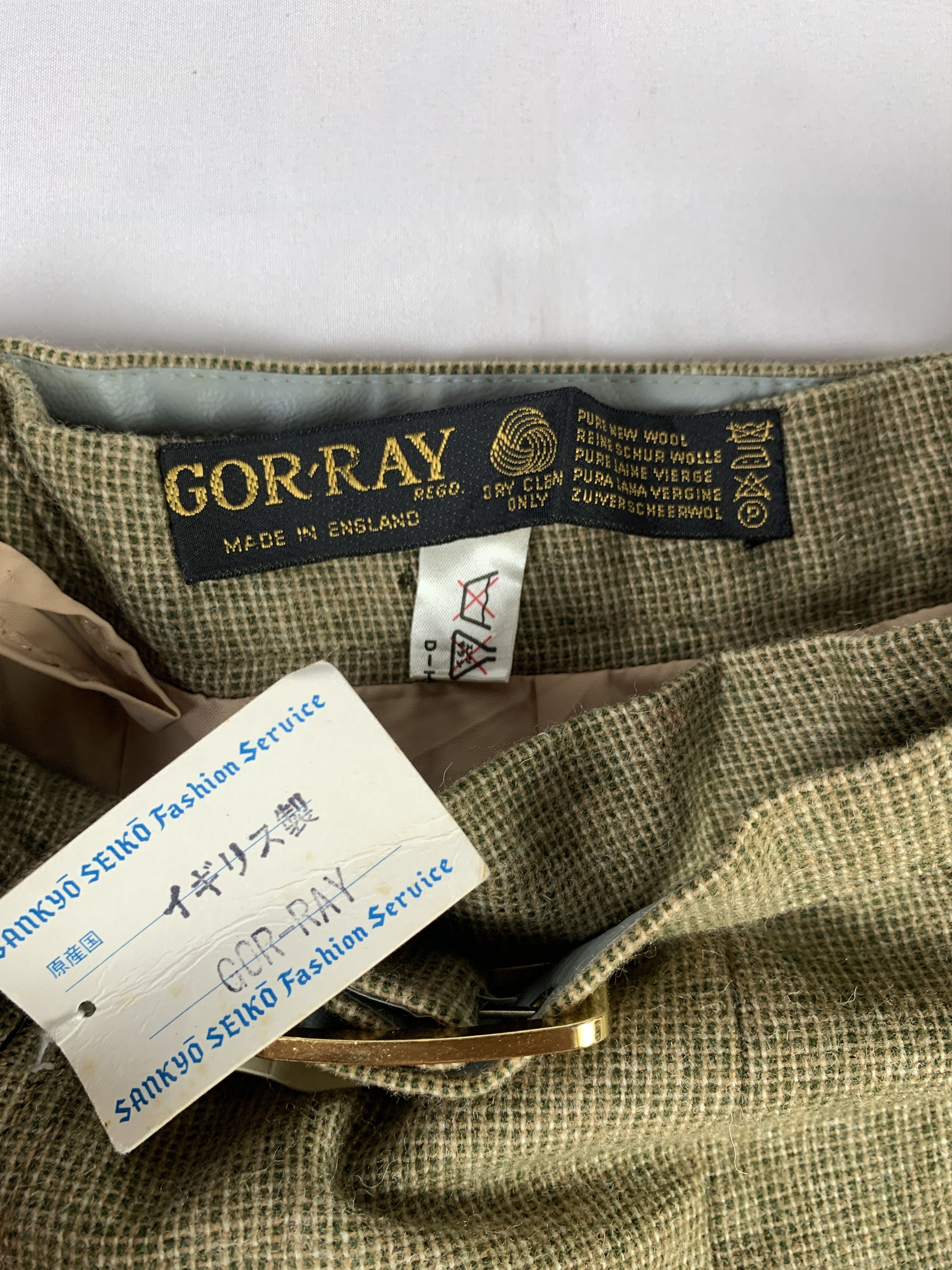 Japanese Brand 1990s Gor-Ray Tan Pure Wool High Waist Skirt (24) Size 24" / US 00 / IT 34 - 8 Thumbnail