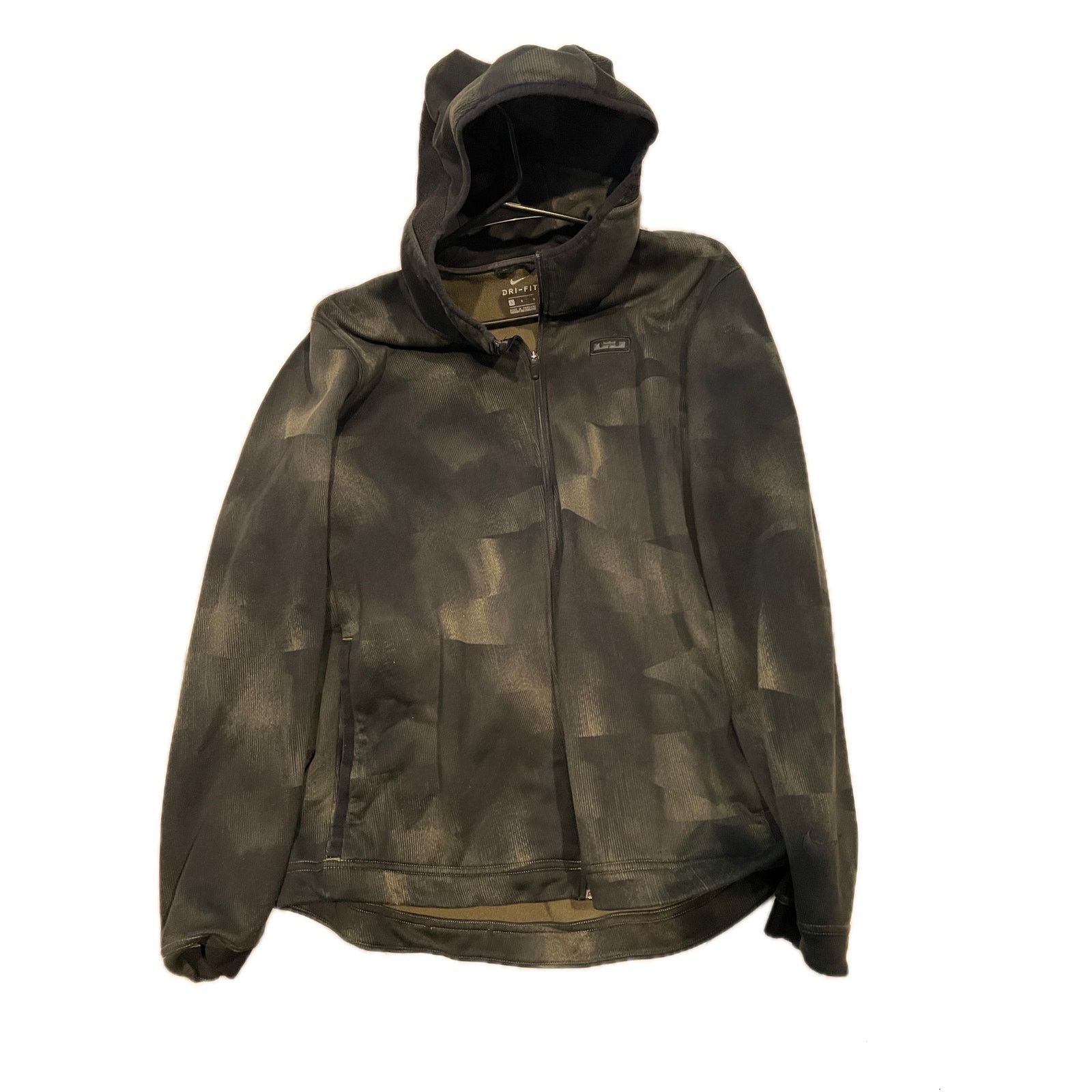 Nike Nike Lebron Green Camo Full Zip Hoodie Mens Large Size US L / EU 52-54 / 3 - 1 Thumbnail