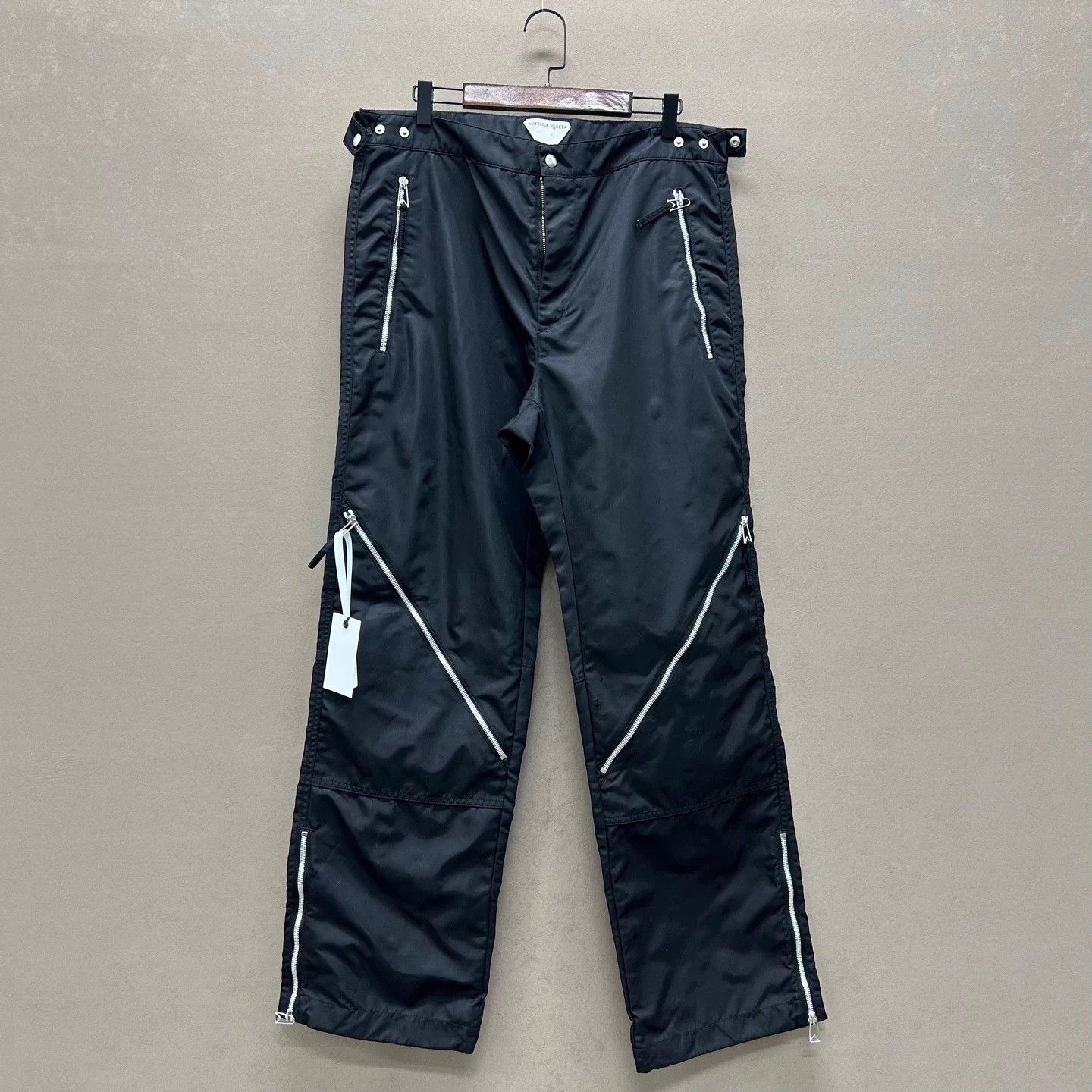 Bottega Veneta Bottega Veneta Nylon Multi-Zipper Pants 99 New 50 Size US 34 / EU 50 - 1 Thumbnail