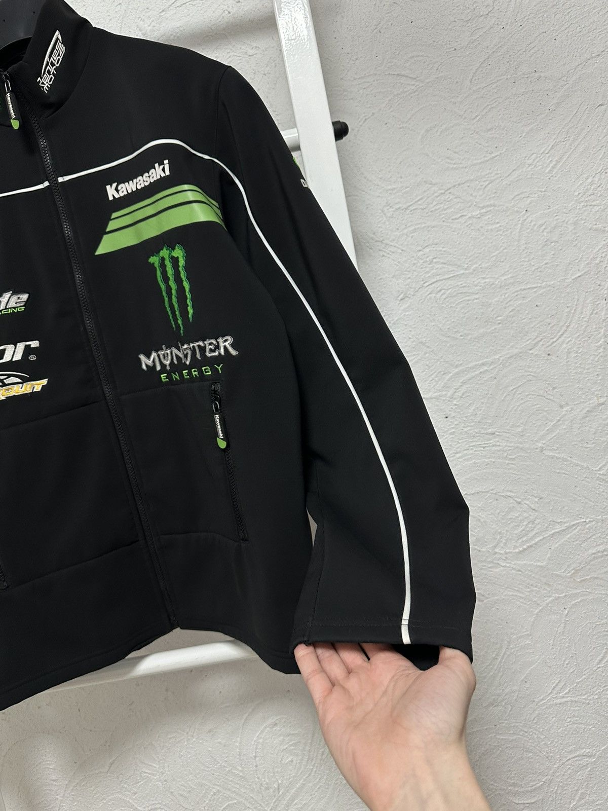 Vintage Kawasaki Moto Monster Energy Softshell Jacket L Size Size US L / EU 52-54 / 3 - 4 Thumbnail