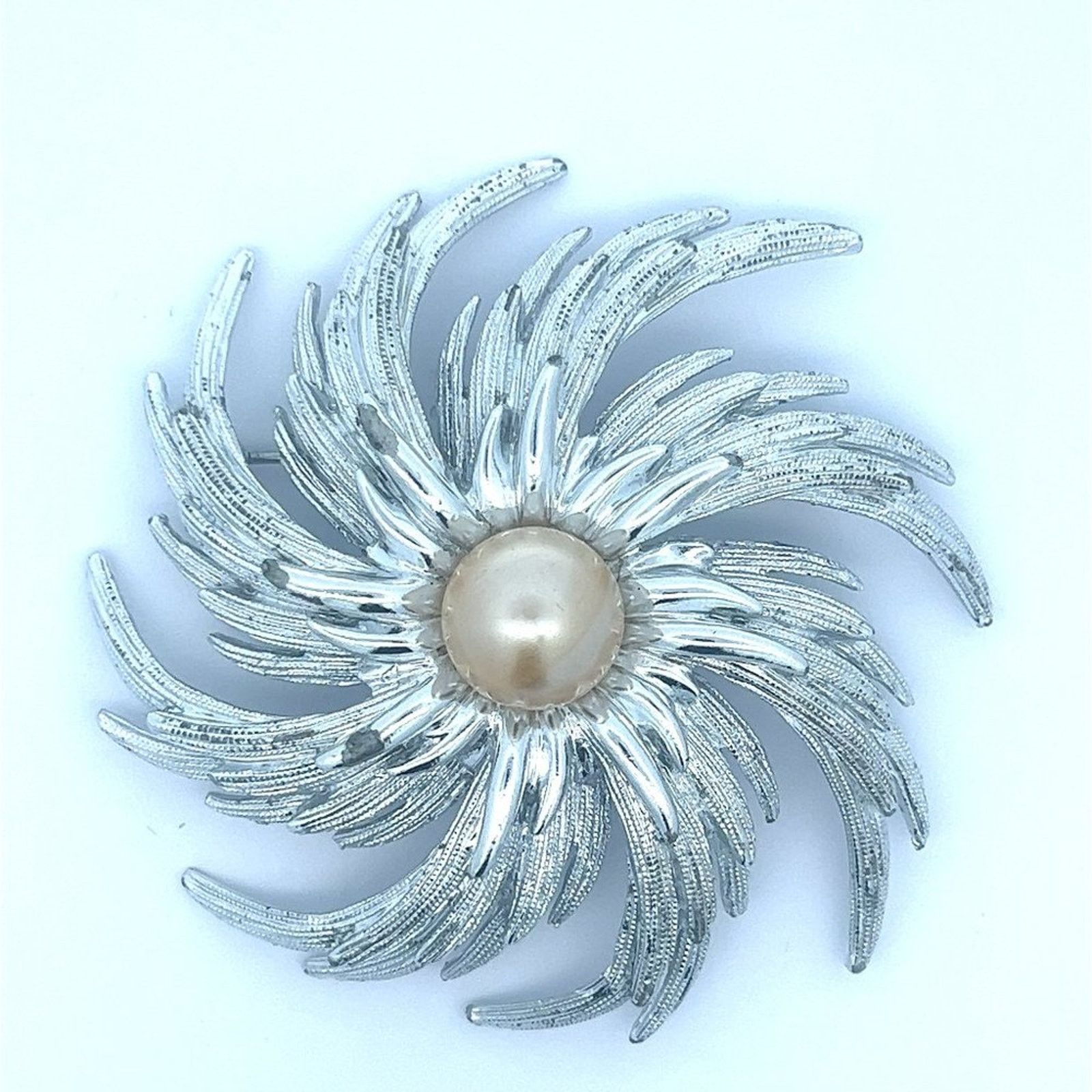 & Other Stories Vintage Sarah Coventry - Silver Sunburst Golden Pearl Brooch Size ONE SIZE - 1 Thumbnail