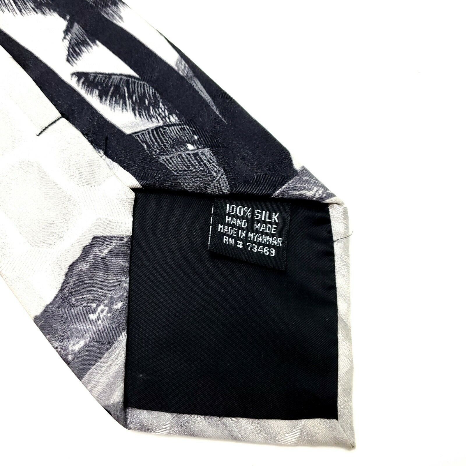 Warner Bros Looney Tunes Mania Silk Tie Black White Taz On Vacation Size ONE SIZE - 4 Thumbnail