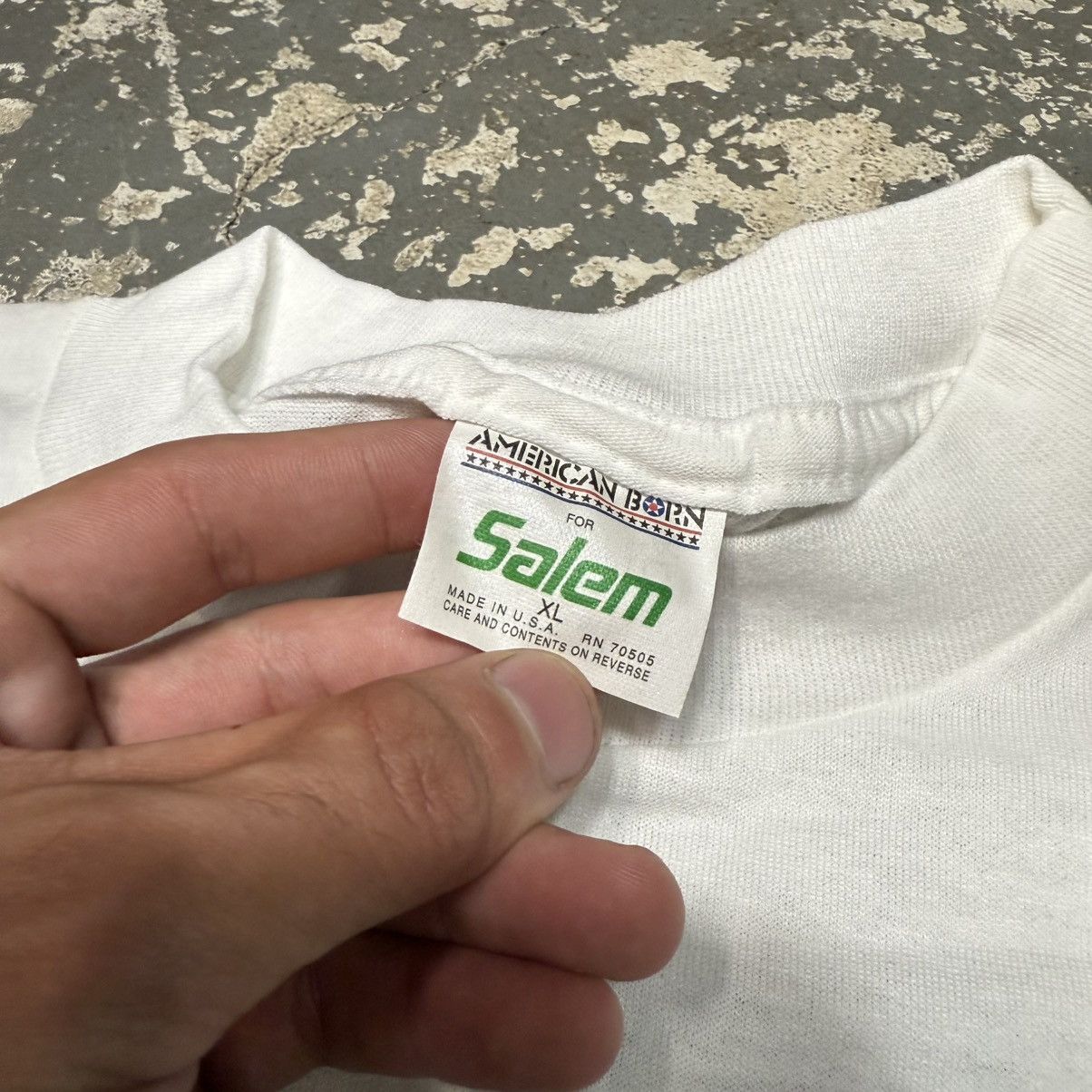 Camel Vintage Salem Cigarettes Fresh Wrap Promo Tshirt 1992 Size US XL / EU 56 / 4 - 7 Thumbnail