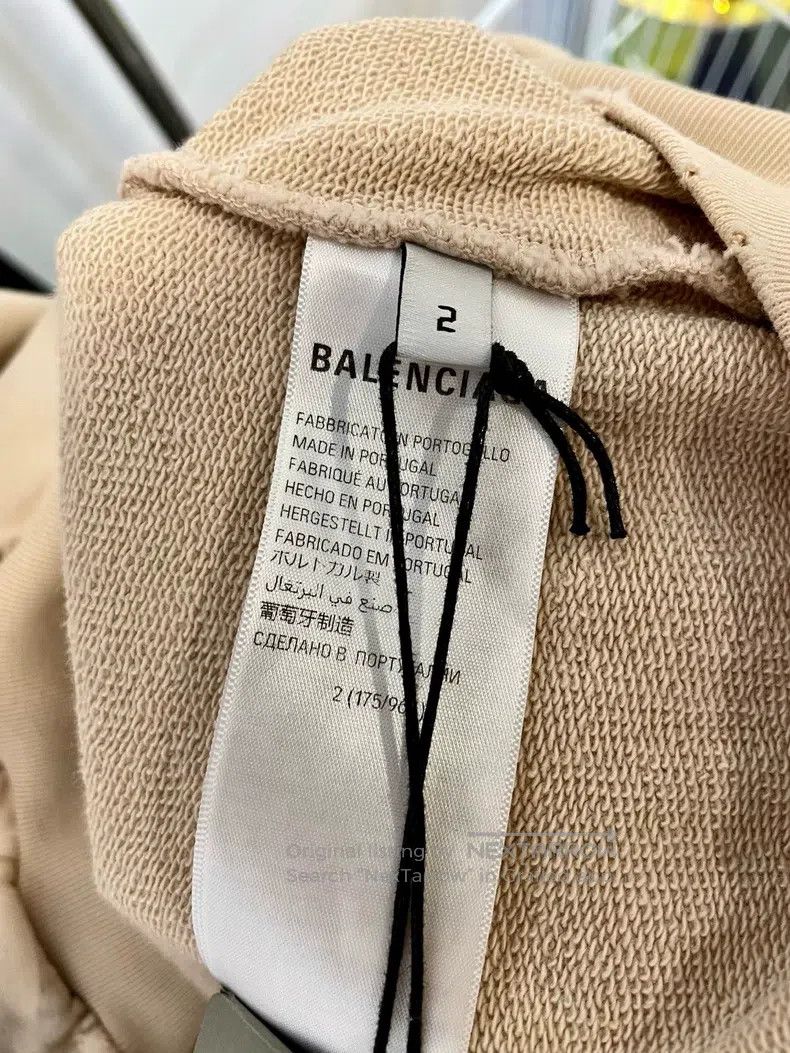 Balenciaga Balenciaga Letter Hooded Loose Long Sleeve Beige Sweatshir Size US M / EU 48-50 / 2 - 6 Thumbnail
