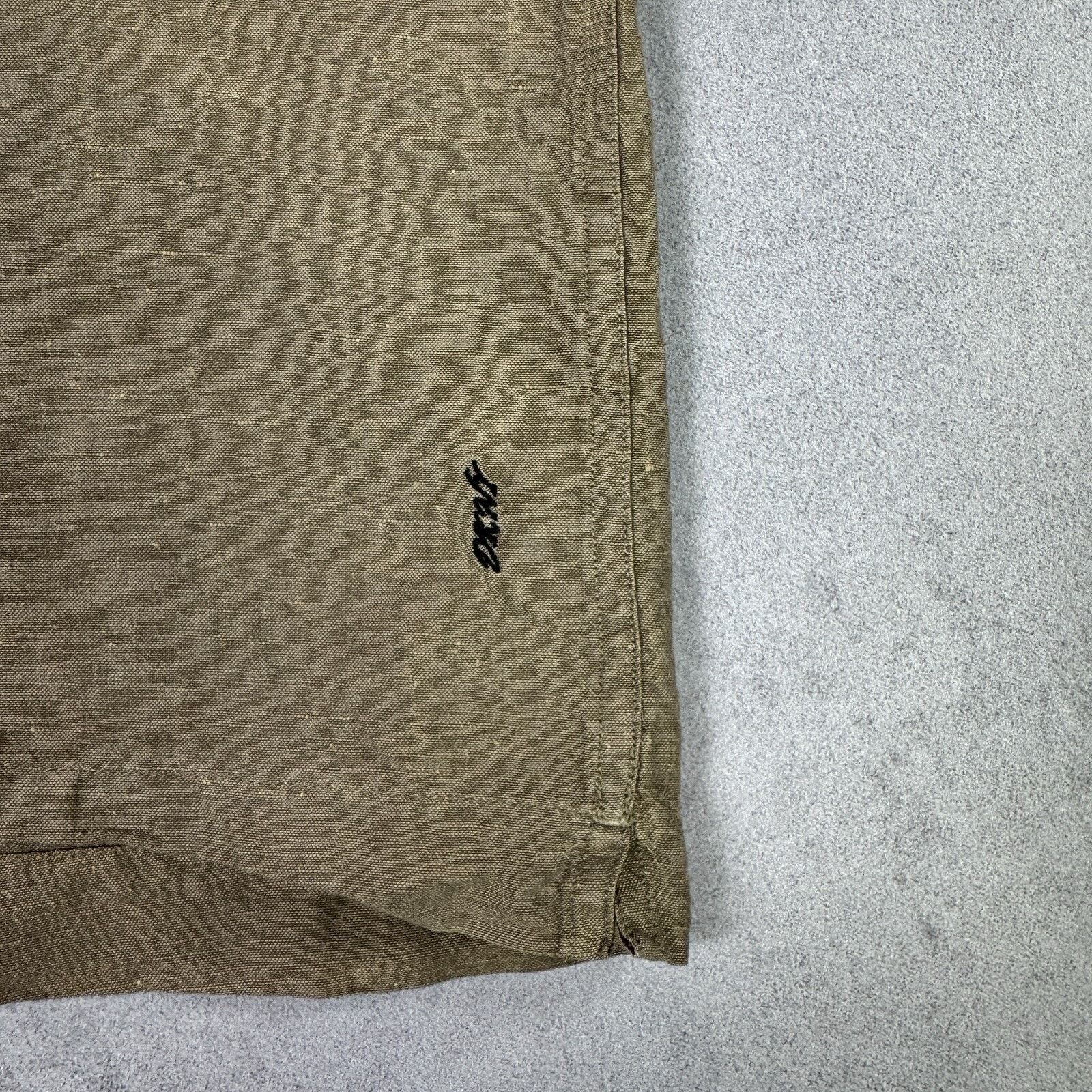 DKNY DKNY Donna Karan Men Linen/Cotton Men Shirt Button Up Size US XL / EU 56 / 4 - 10 Thumbnail