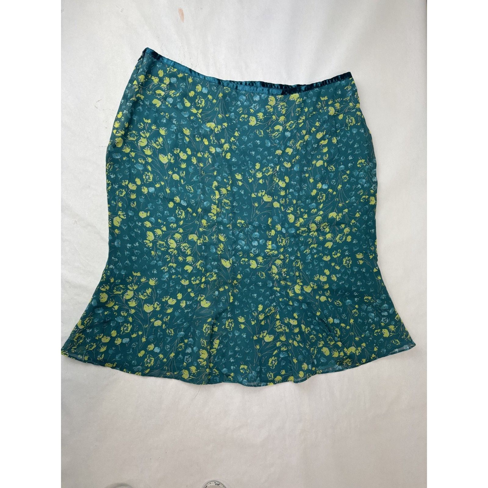 Other Twee Floral Skirt Liz Claiborne Blue Yellow Teal Trumpet 16 Size 38" / US 16 / IT 52 - 2 Thumbnail