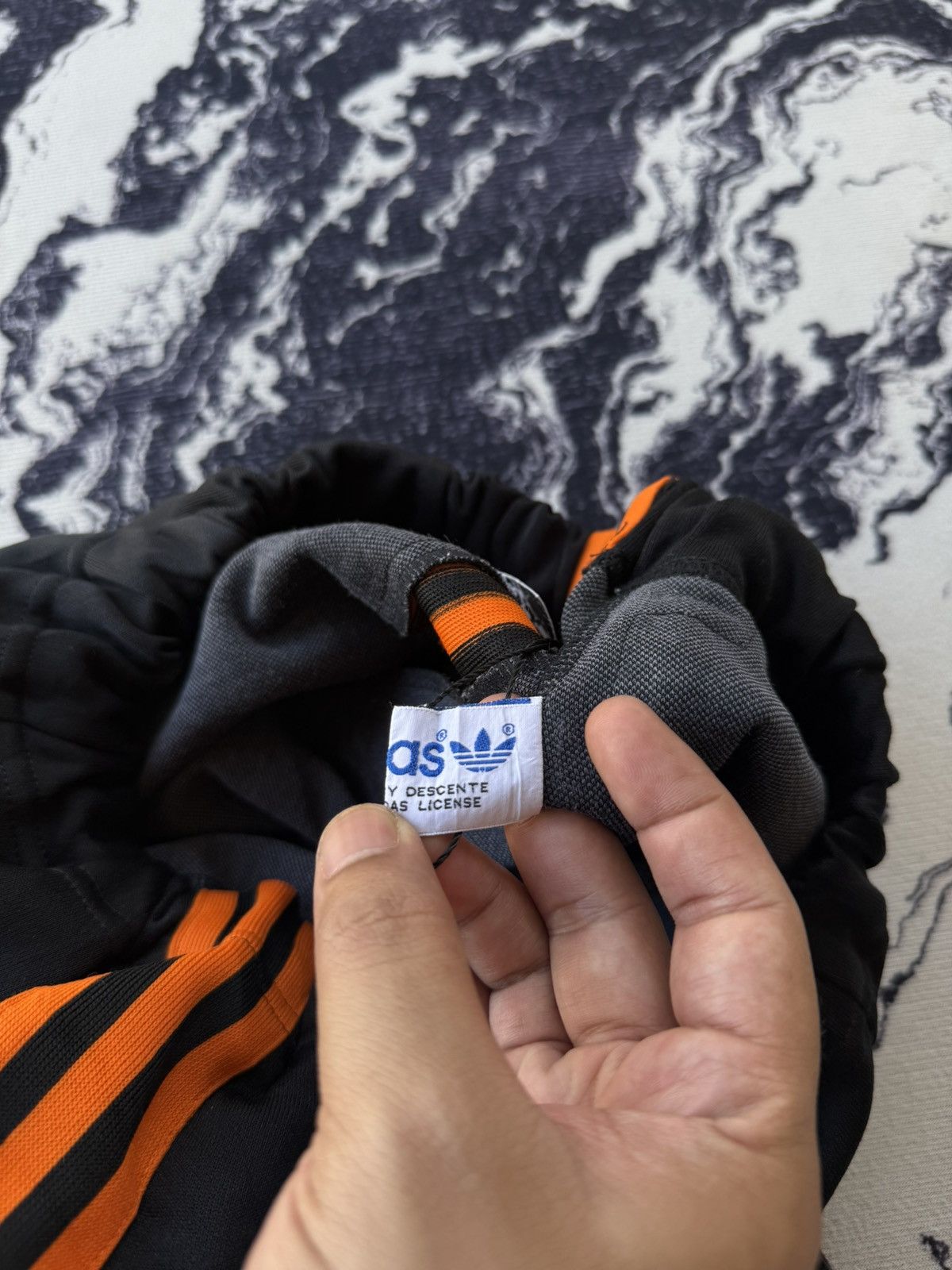 Adidas × Japanese Brand × Vintage Vintage adidas descente trackpants black orange Size US 30 / EU 46 - 10 Thumbnail