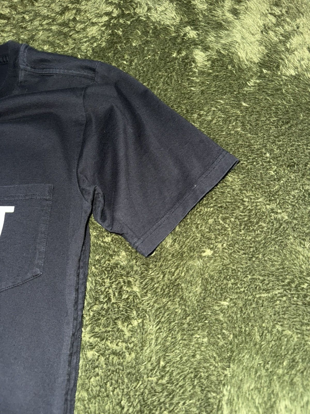 Takahiromiyashita The Soloist. [46] Takahiro Miyashita The Soloist Logo Pocket T-Shirt Size US S / EU 44-46 / 1 - 4 Thumbnail