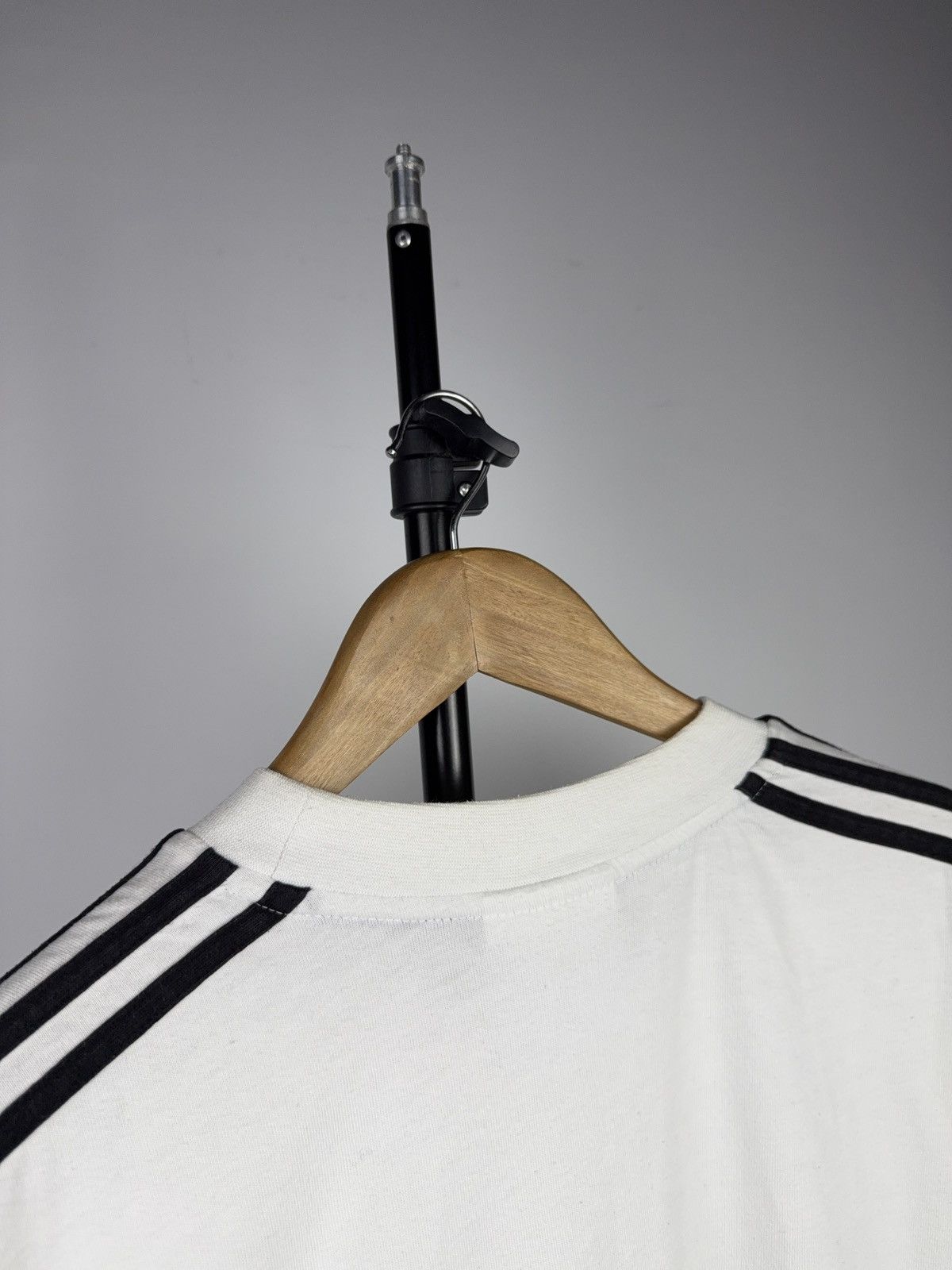 Adidas Vintage Retro 90s Adidas Originals 3-Stripes Long Sleeve Tee Size US L / EU 52-54 / 3 - 12 Thumbnail